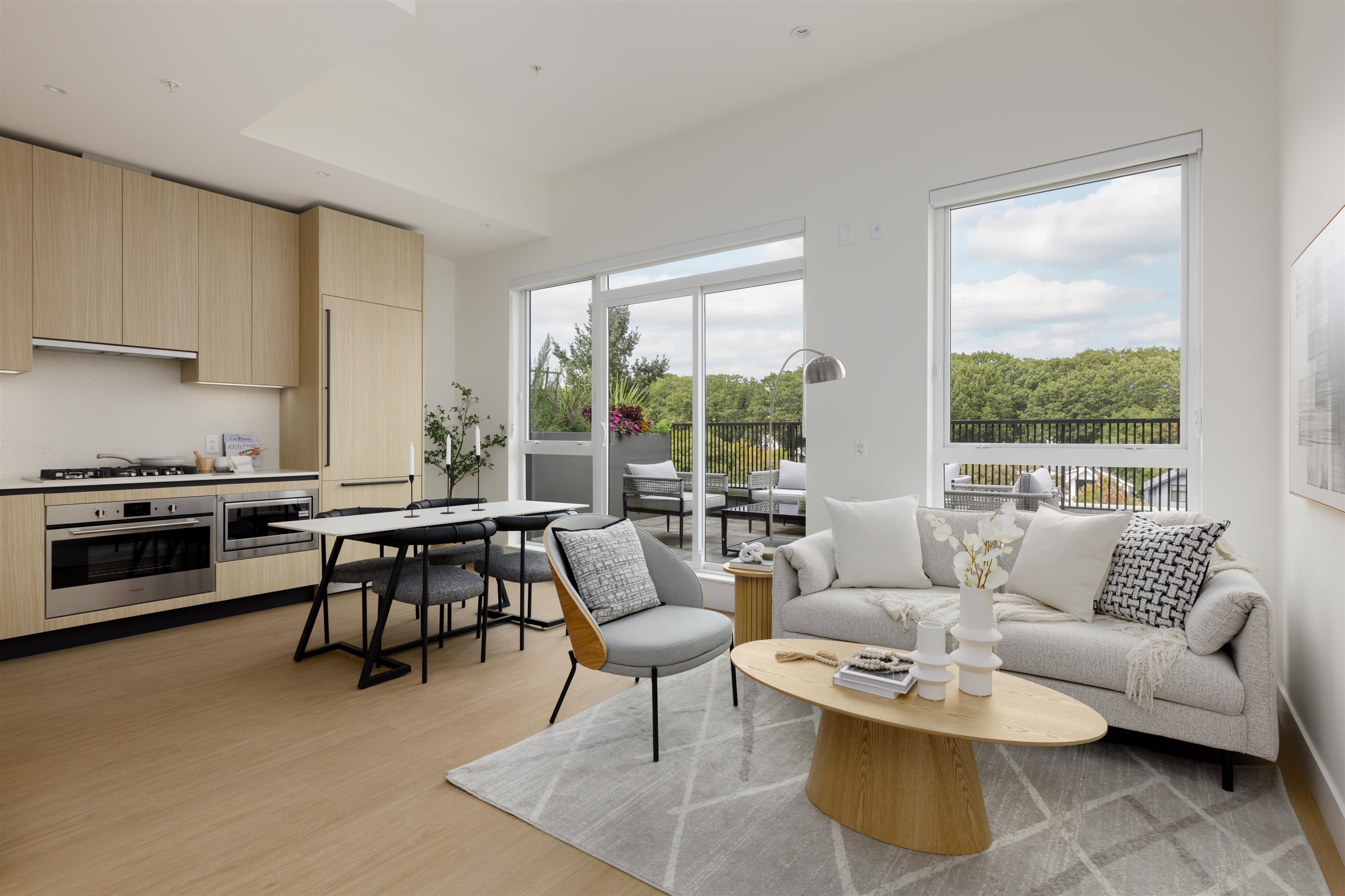 210 2235 BROADWAY, R3162997, BC,