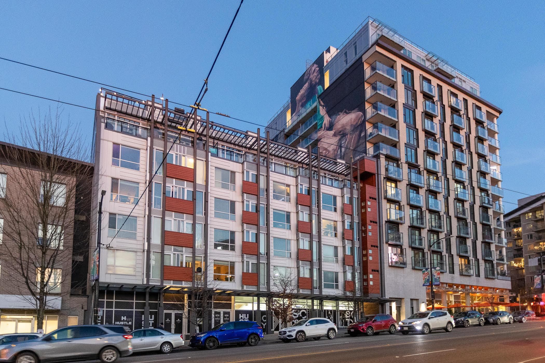 403 233 KINGSWAY, R3163150, BC,