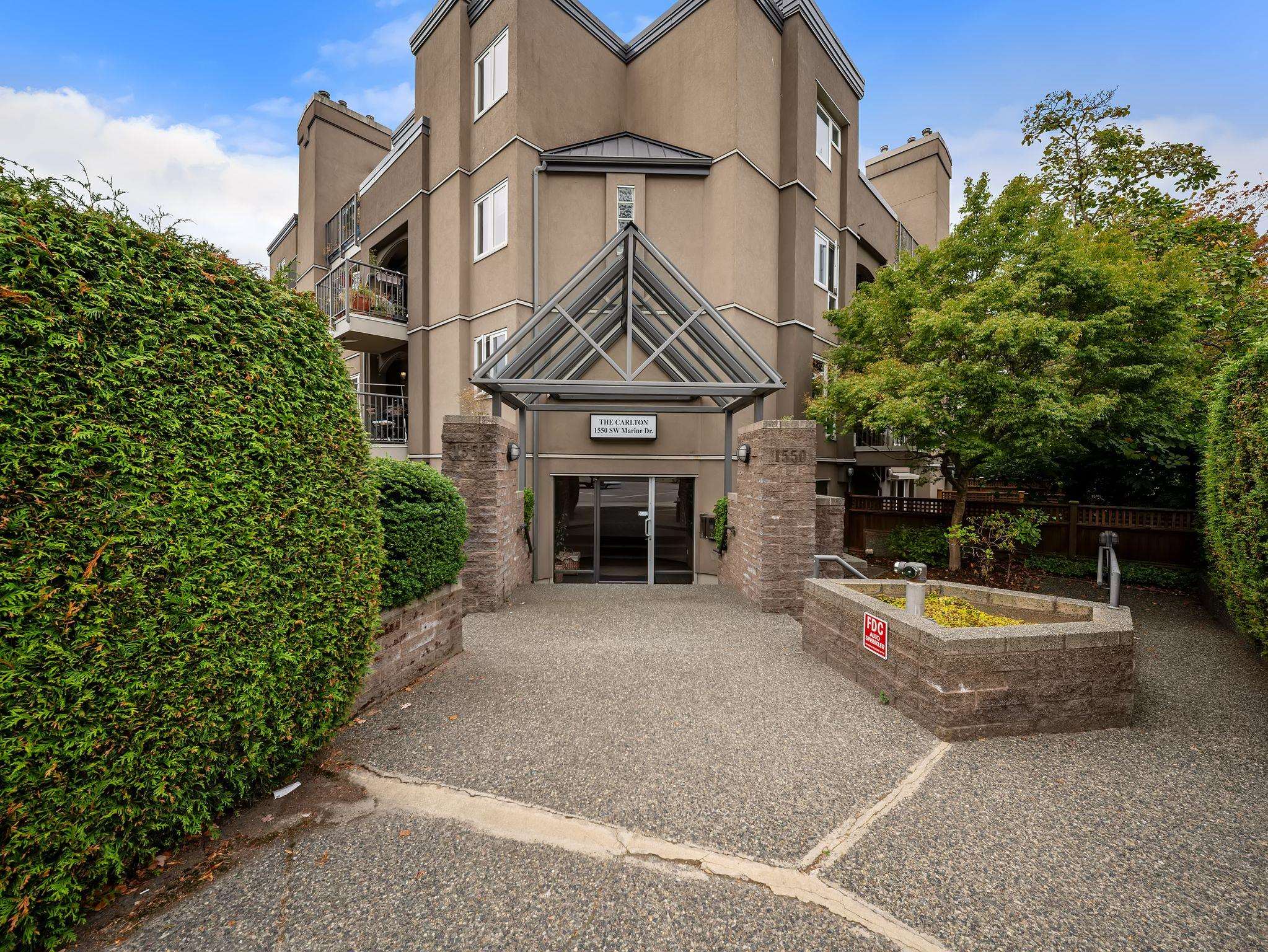 102 1550 MARINE DRIVE, R3163242, BC,