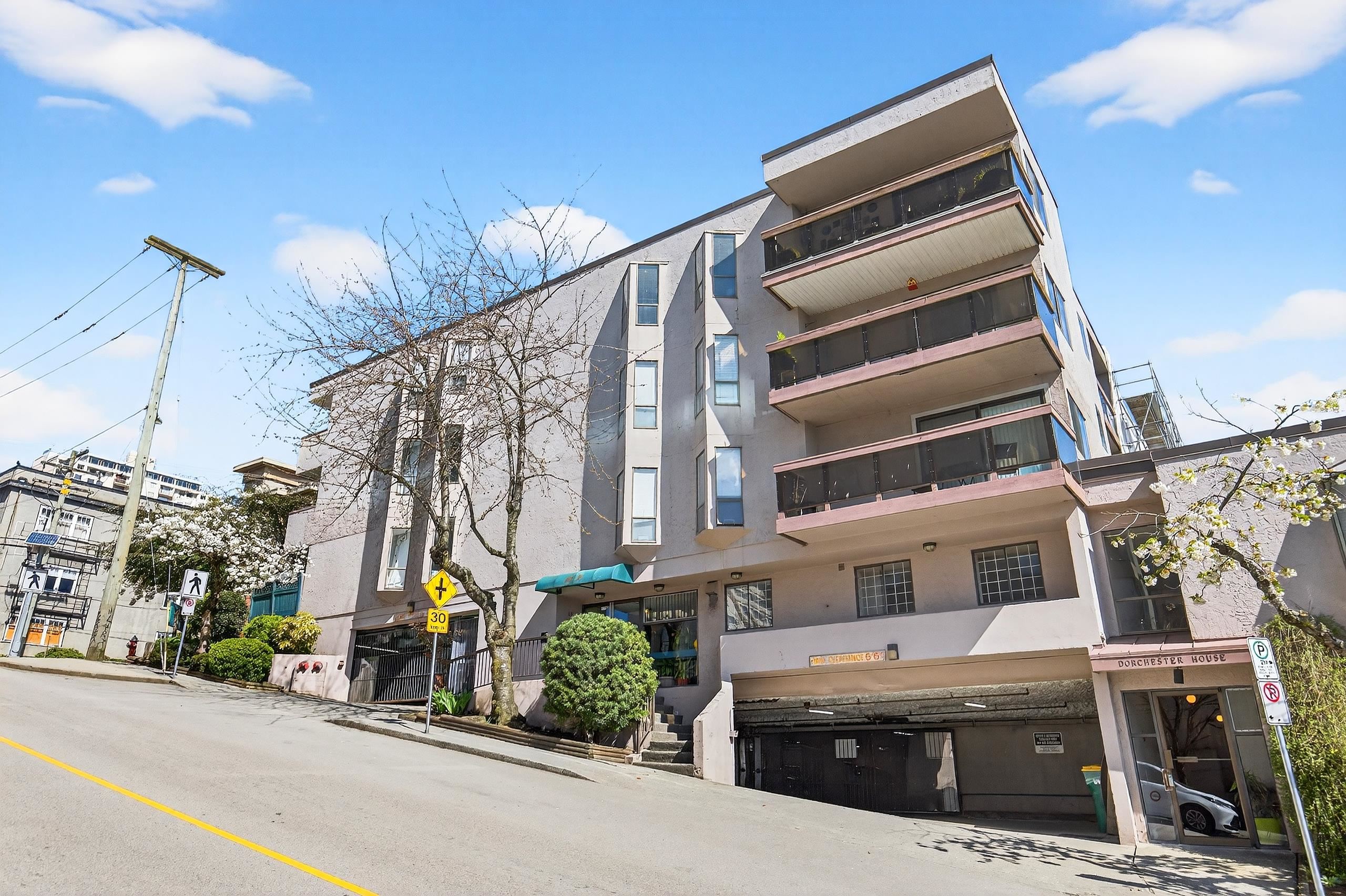 108 45 FOURTH STREET, R3163541, BC,