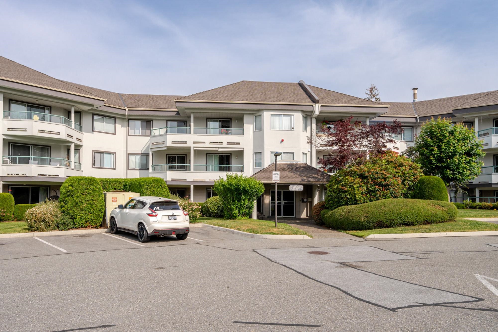 238 2451 GLADWIN ROAD, R3163733, BC,