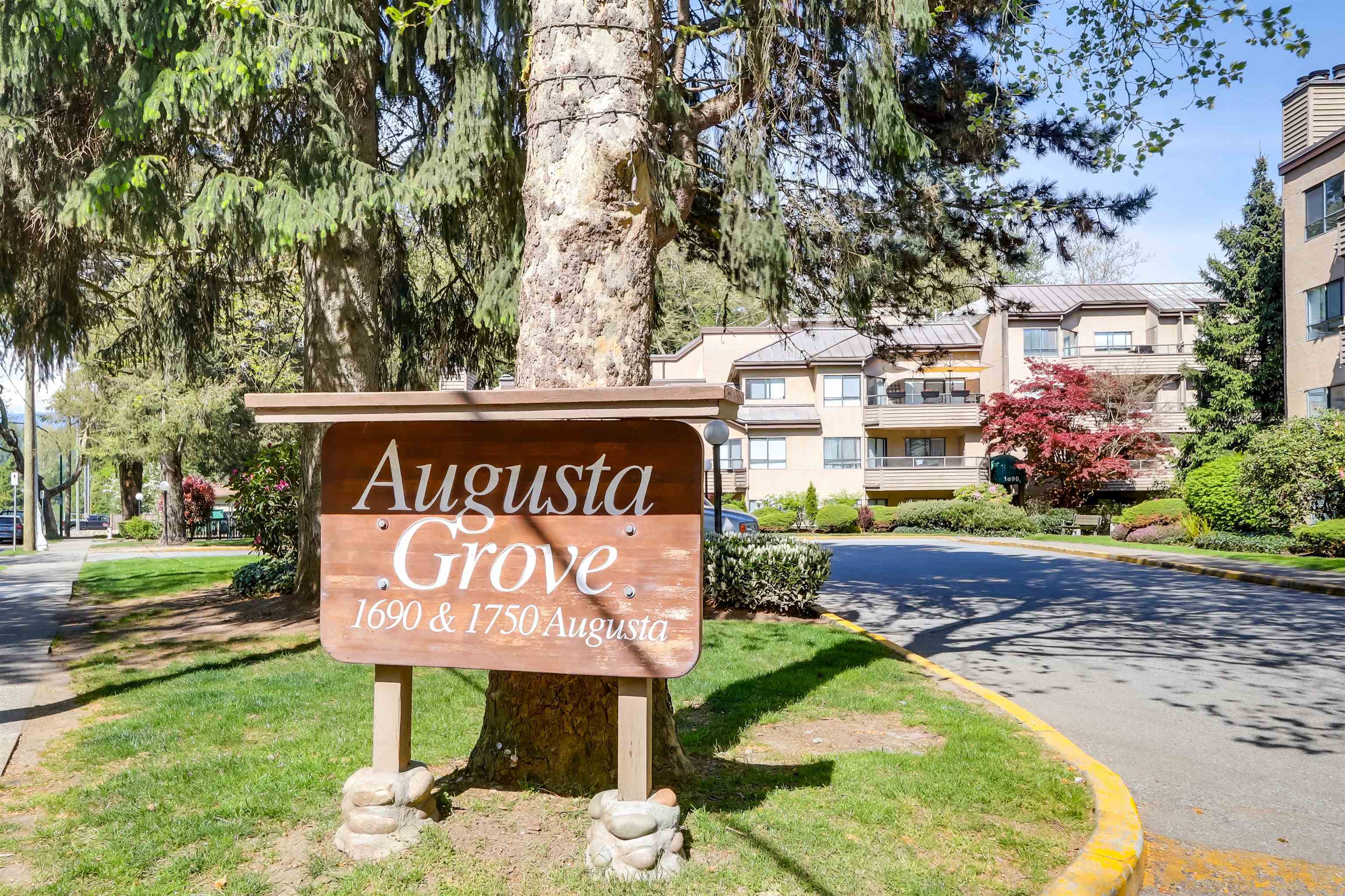 303 1690 AUGUSTA AVENUE, R3163793, BC,