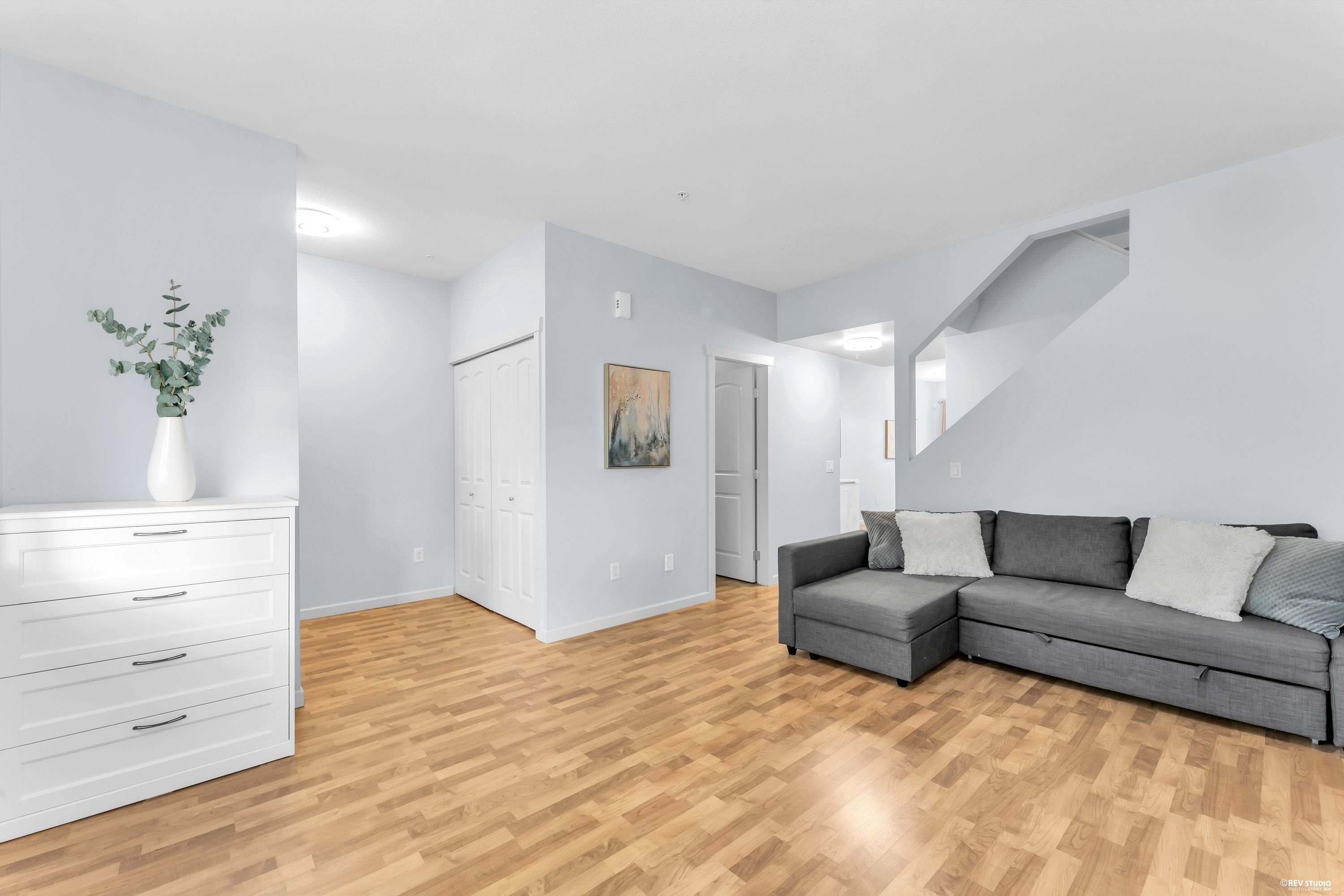 3 27295 30 AVENUE, R3163828, BC,