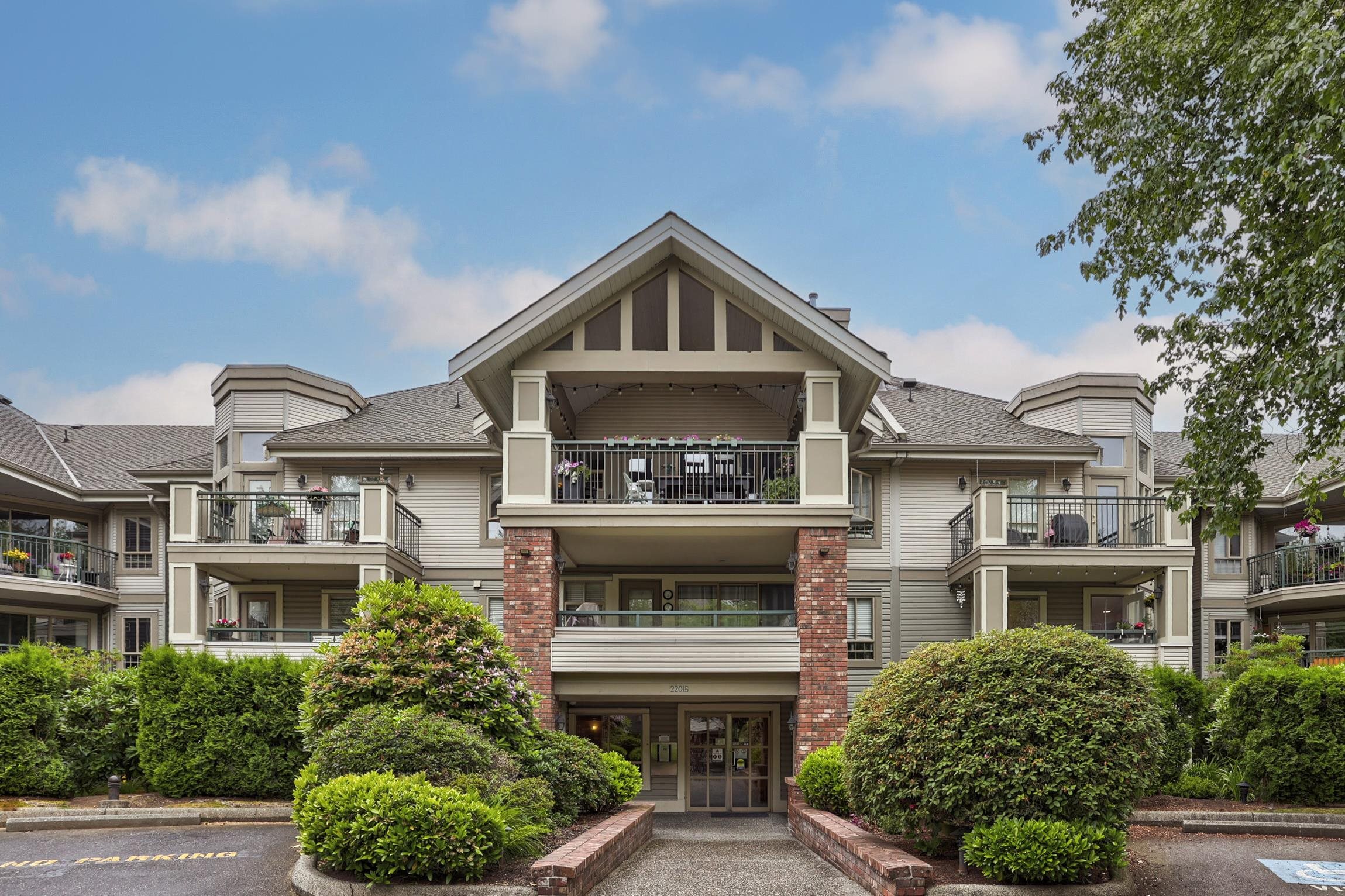 221 22015 48 AVENUE, R3163923, BC,