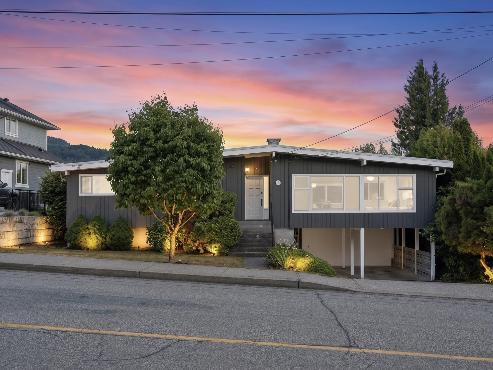 87 MUNDY STREET, Coquitlam BC V3K 5L5, R3164522, BC,