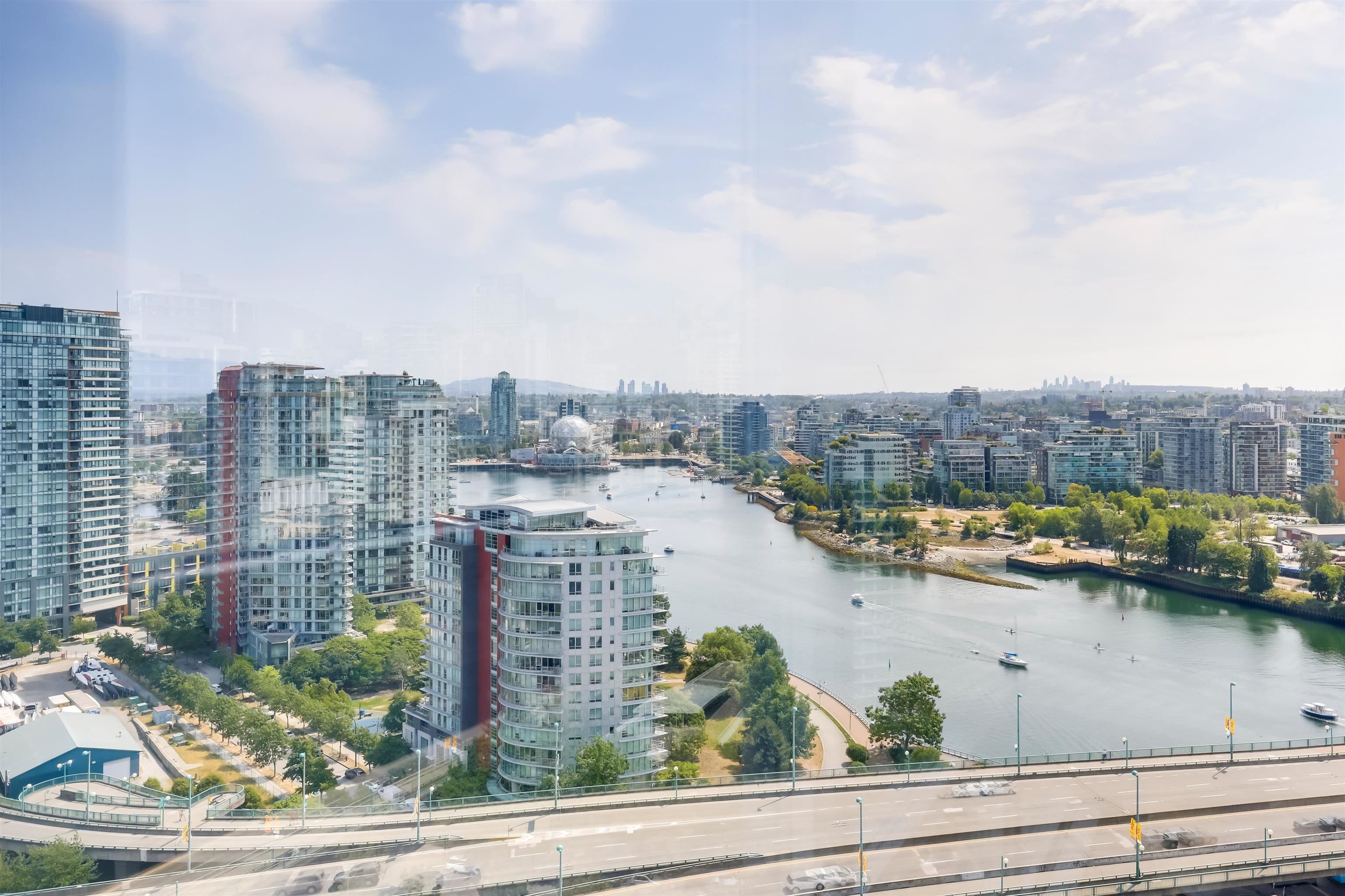 2802 1033 MARINASIDE CRESCENT, R3164698, BC,