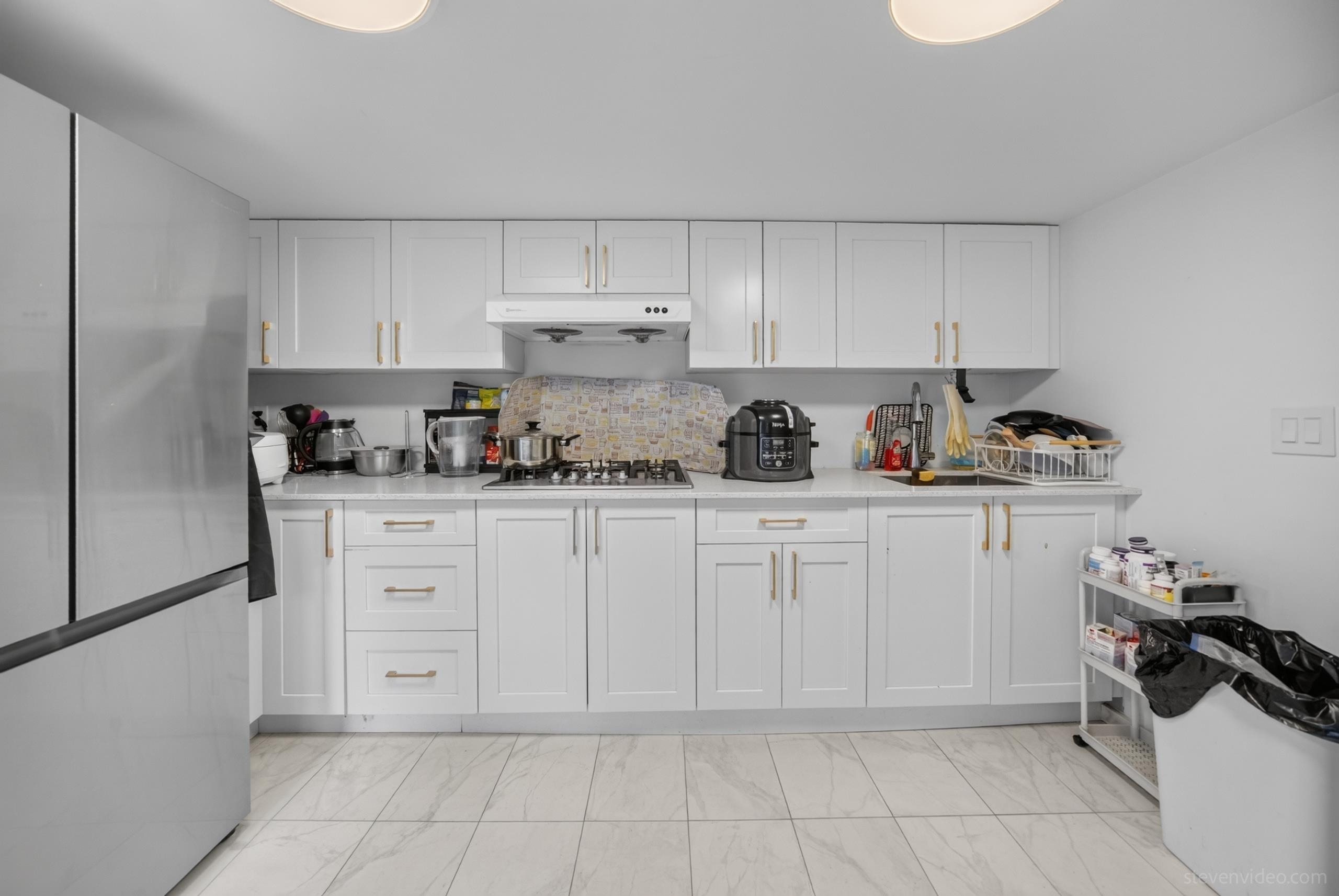 BSMT 38XX 20TH STREET, R3164707, BC,