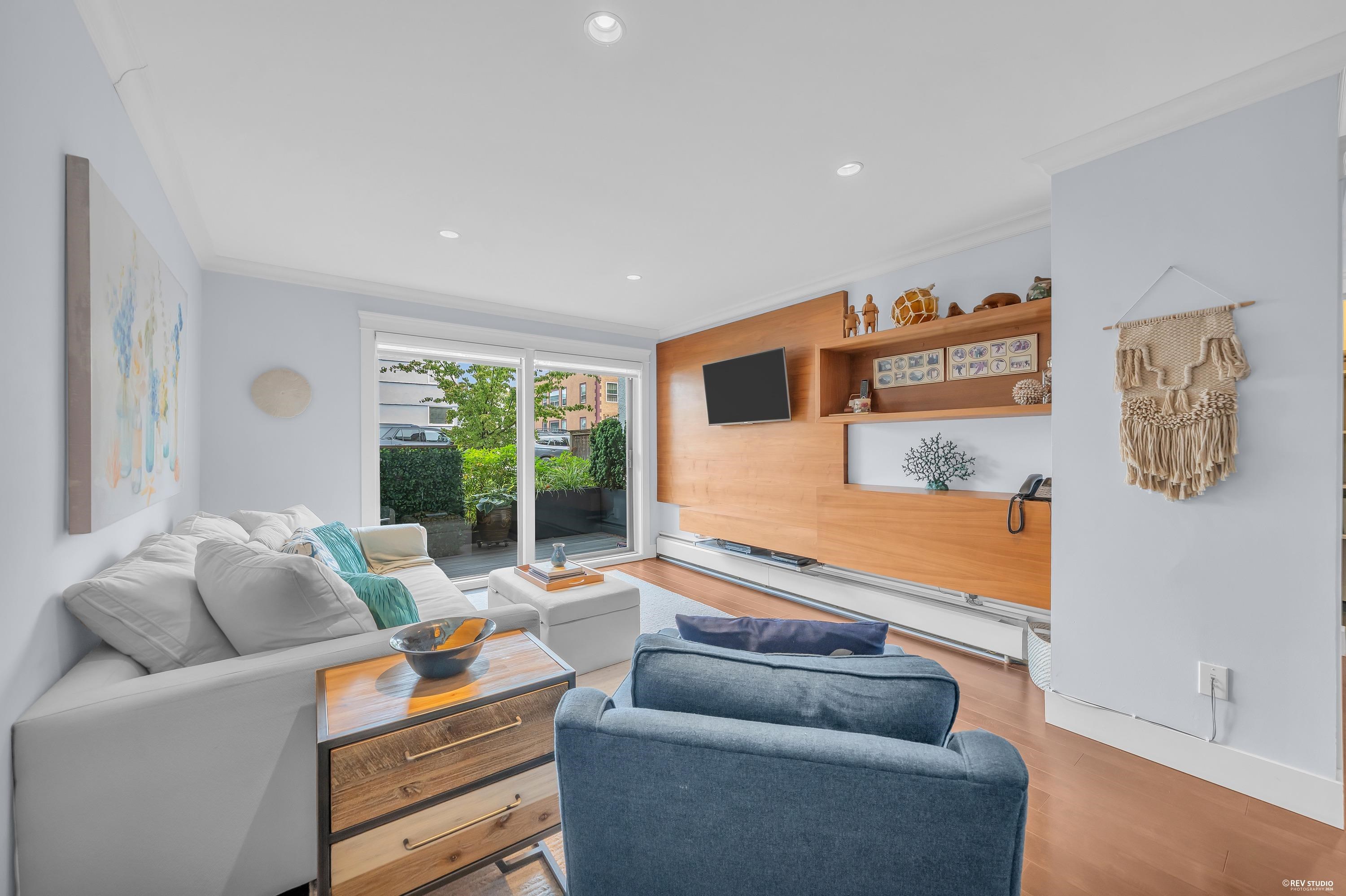 111 2040 CORNWALL AVENUE, R3164845, BC,