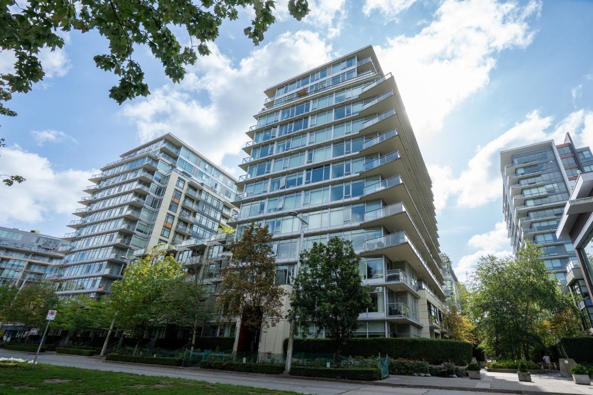 1502 138 1ST AVENUE, R3164895, BC,