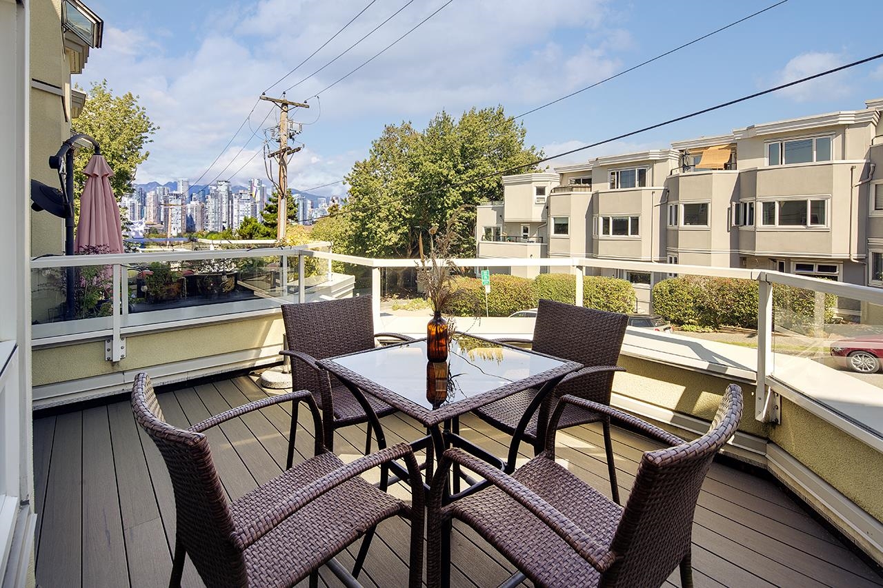 1210 W 7TH AVENUE, Vancouver BC V6H 1B6, R3164932, BC,