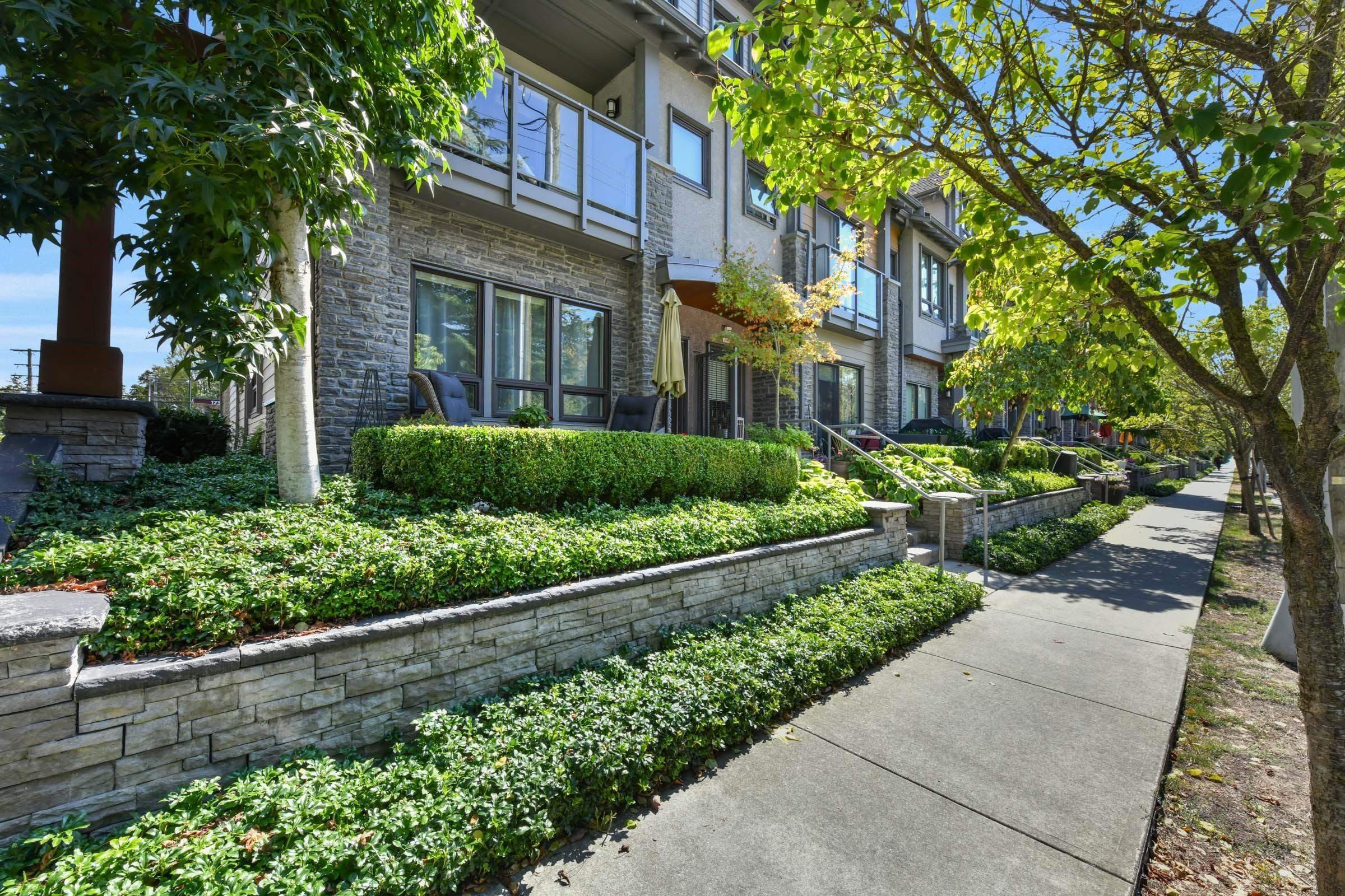 207 1738 55A STREET, R3164990, BC,
