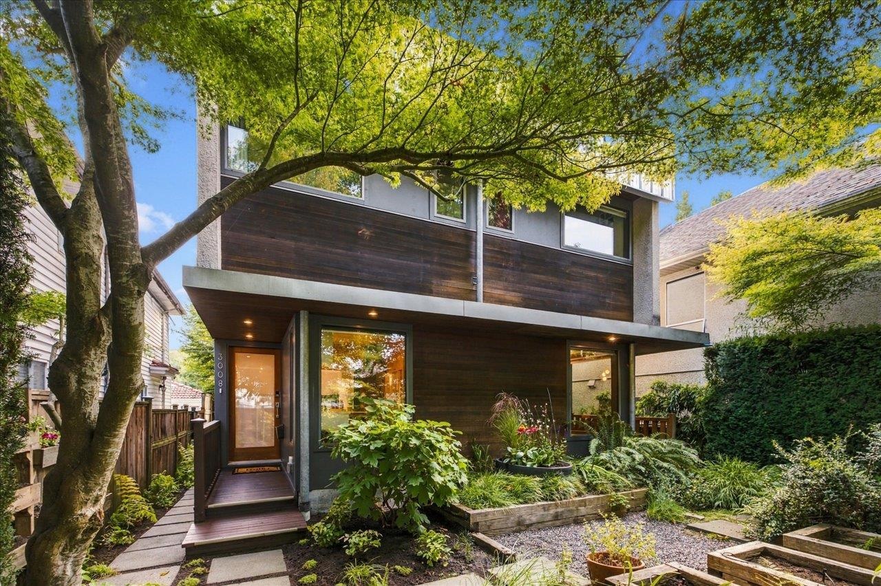 3008 VICTORIA DRIVE, Vancouver BC V5N 4M1, R3165064, BC,