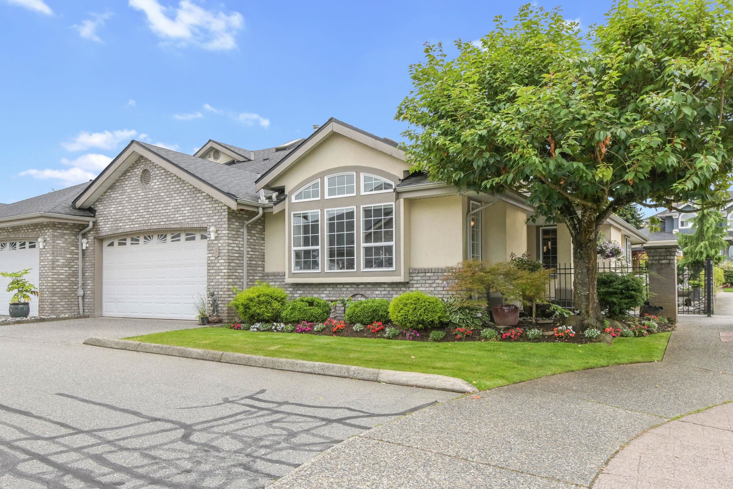 1 32777 CHILCOTIN DRIVE, R3165119, BC,