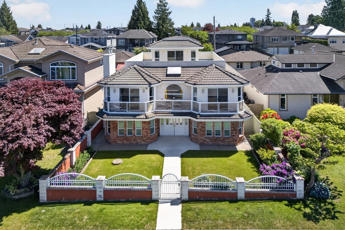 8026 18TH AVENUE, Burnaby BC V3N 1J8, R3165148, BC,