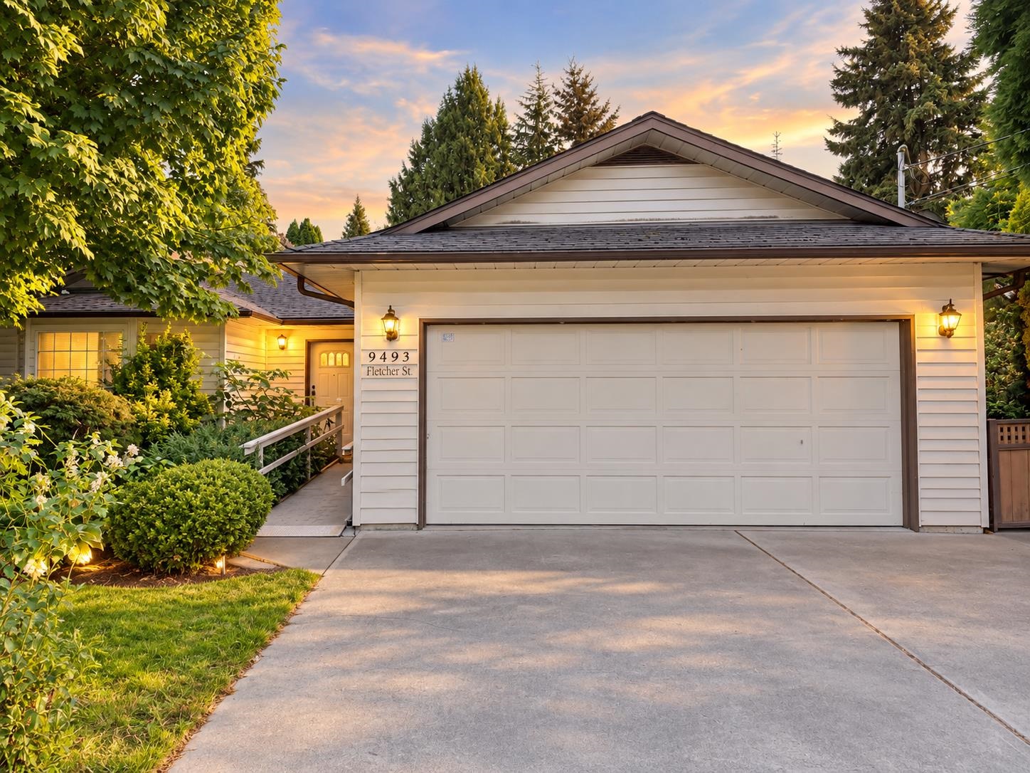 9493 FLETCHER STREET, Chilliwack BC V2P 7V4, R3165156, BC,