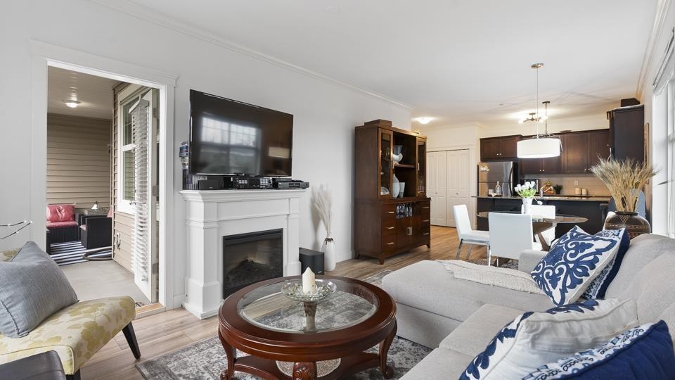 213 17712 57A AVENUE, R3165208, BC,