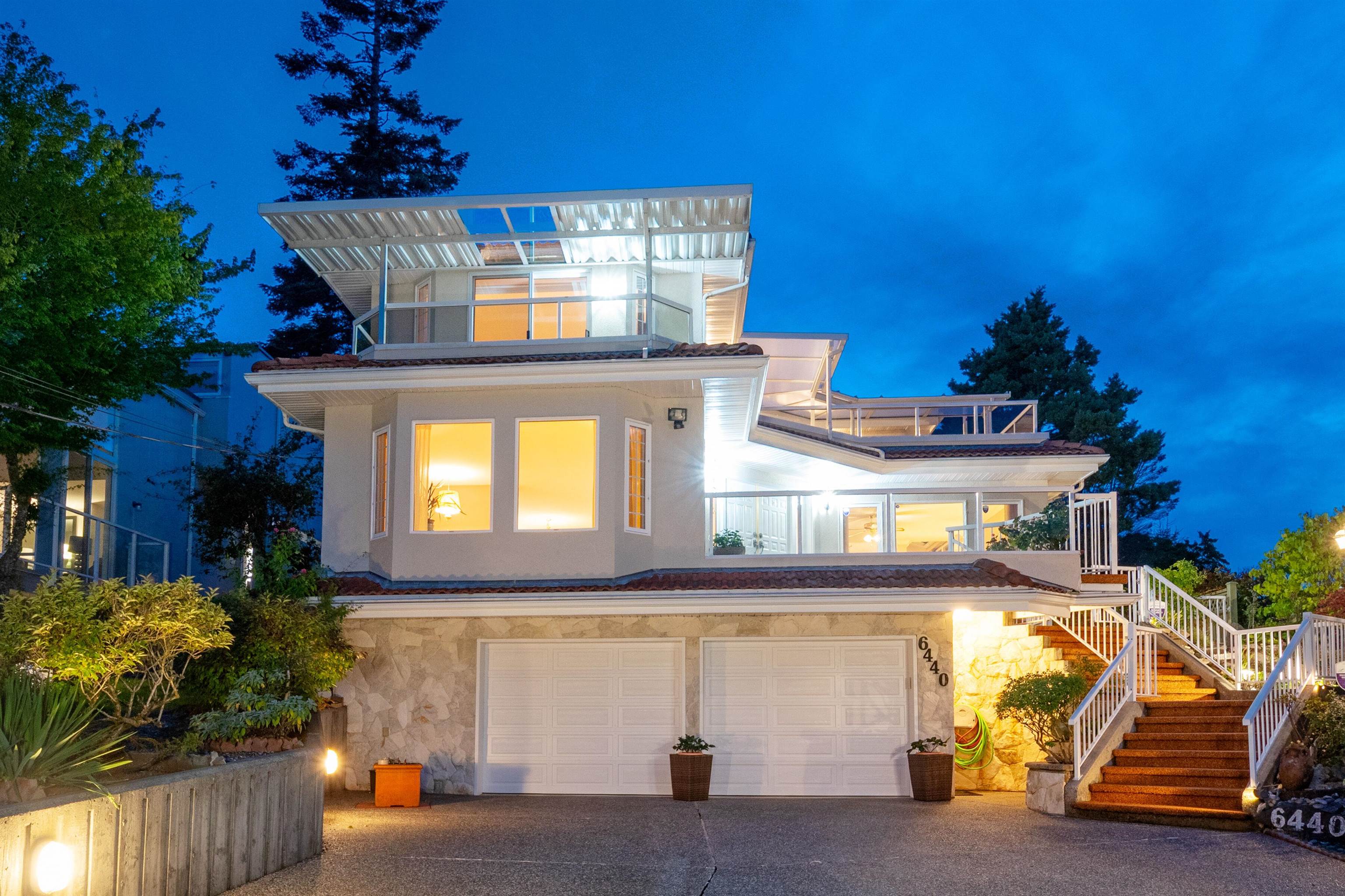 6440 ROSEBERY AVENUE, West Vancouver BC V7W 2C6, R3165218, BC,