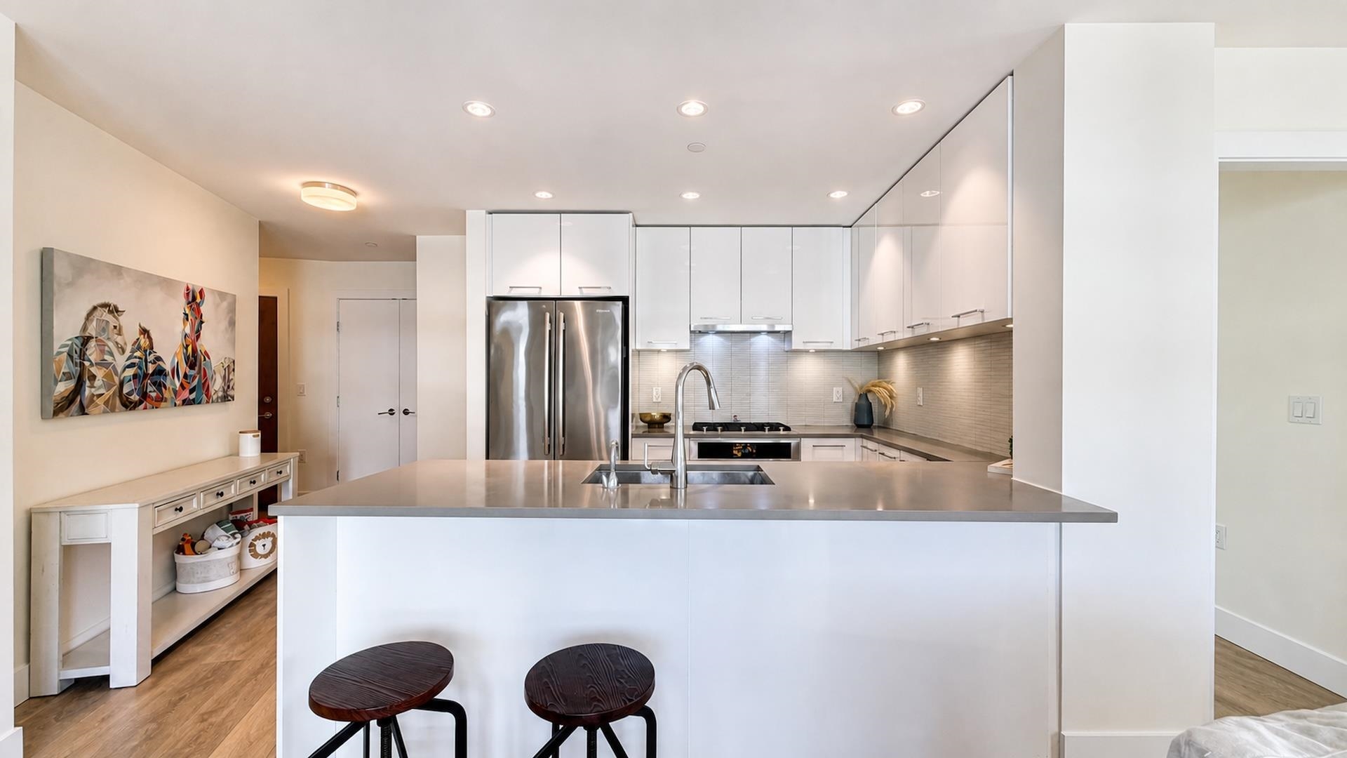 608 8580 RIVER DISTRICT CROSSING, R3165266, BC,