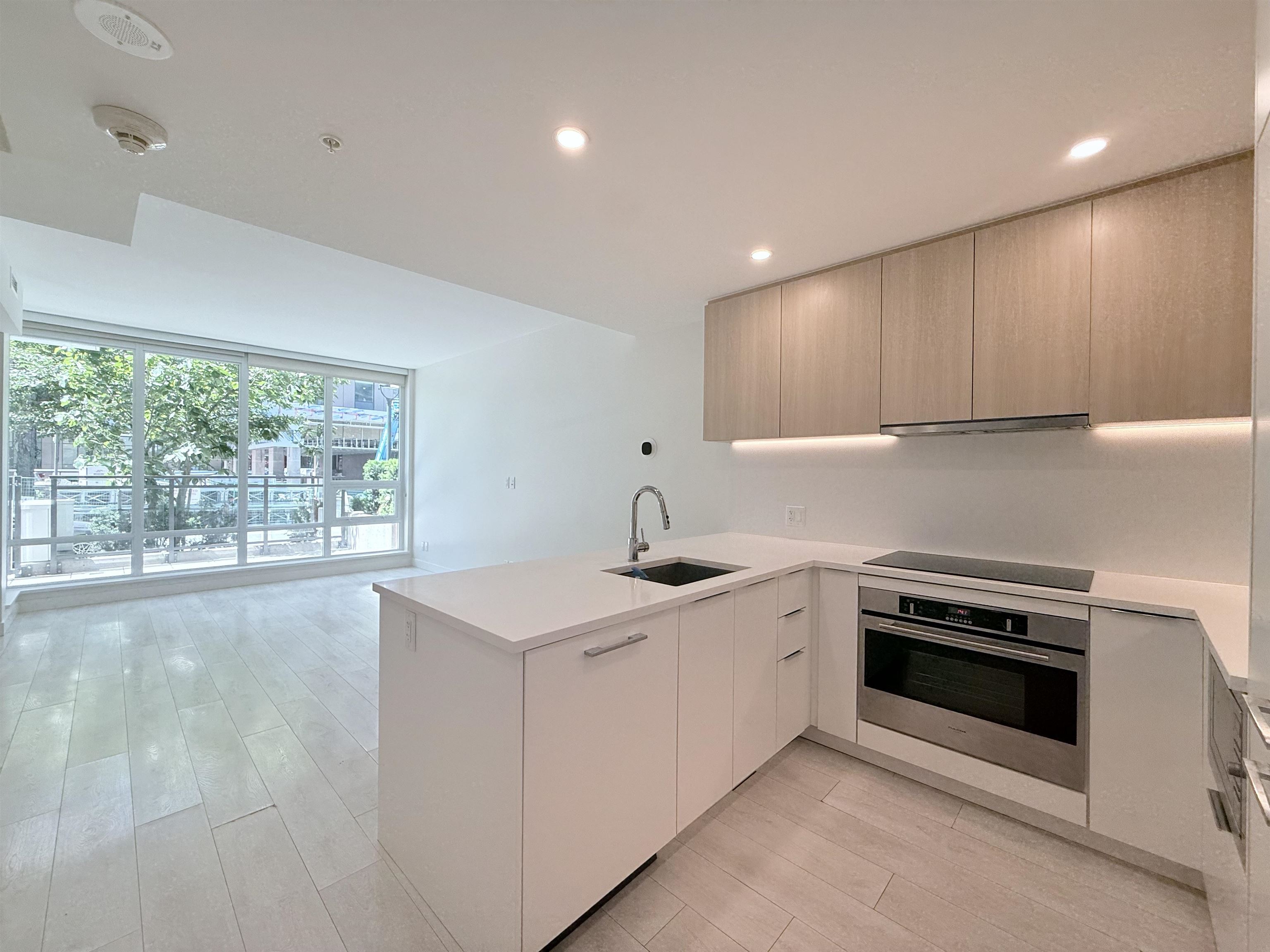 TH10 10388 133 STREET, R3165273, BC,