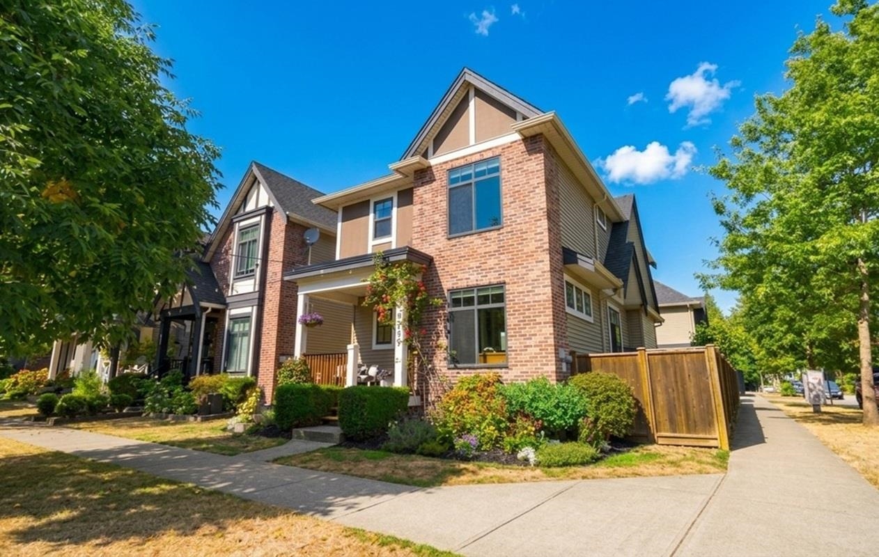 19299 69A AVENUE, Surrey BC V4N 6K5, R3165457, BC,