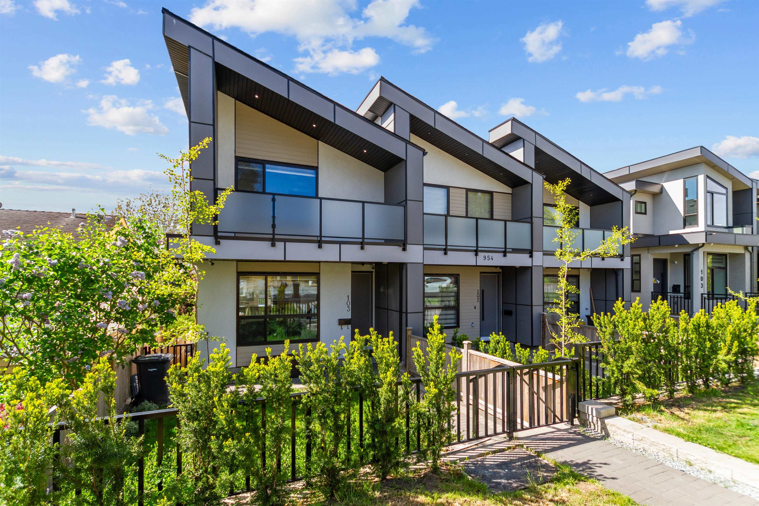 101 954 EDGAR AVENUE, R3165538, BC,