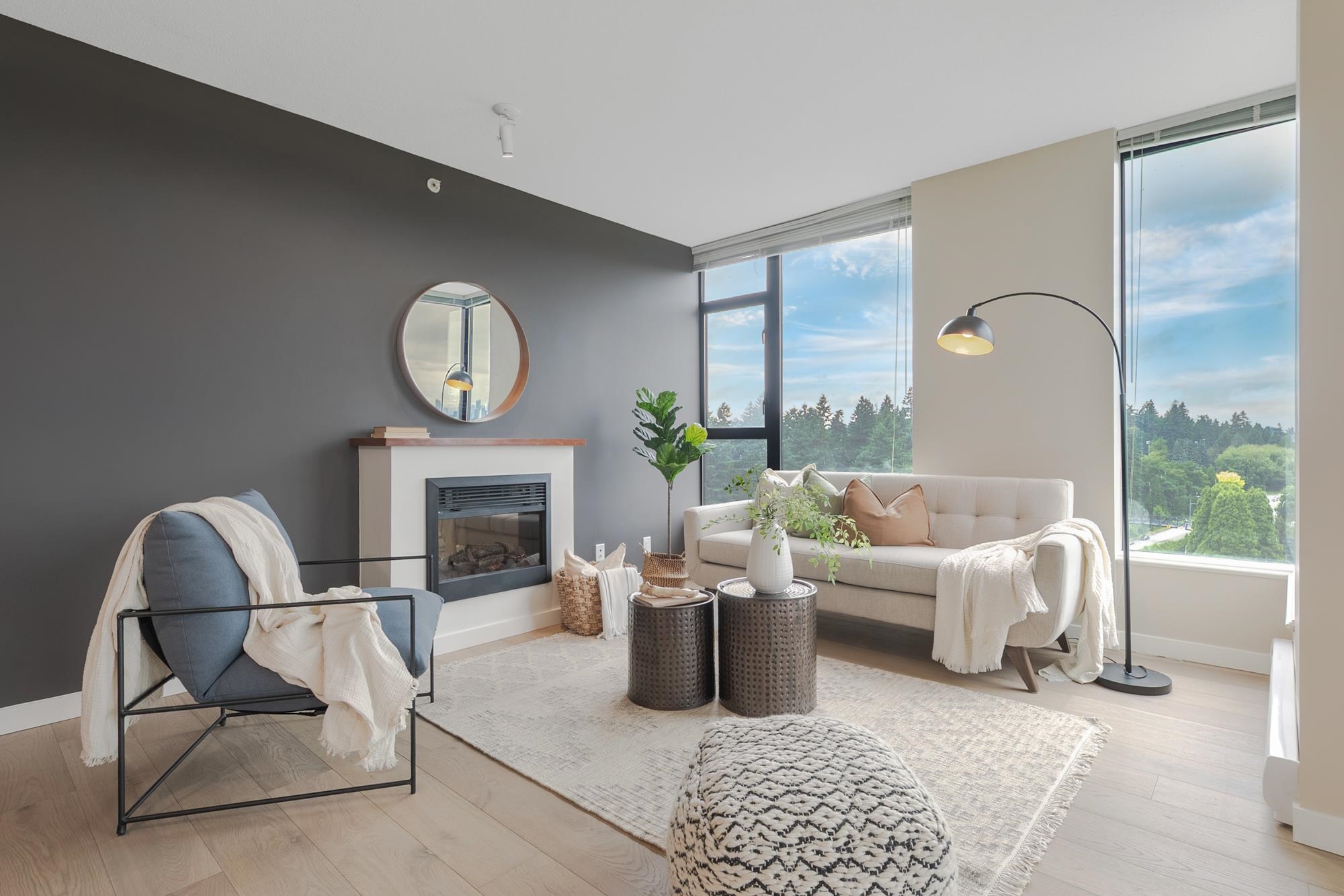 2203 15 ROYAL AVENUE, R3165564, BC,