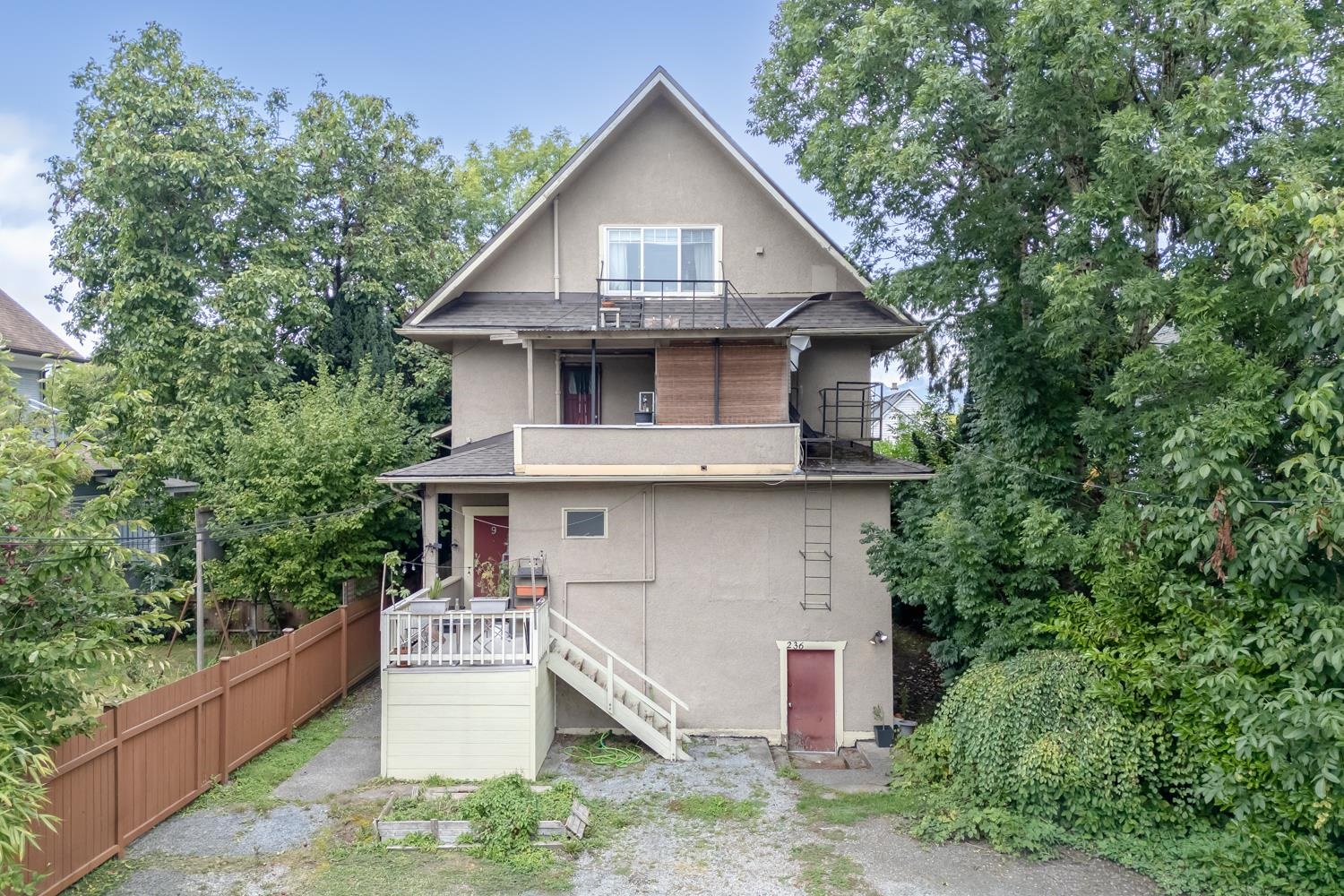 236 W 12TH AVENUE, Vancouver BC V5Y 1T8, R3165578, BC,