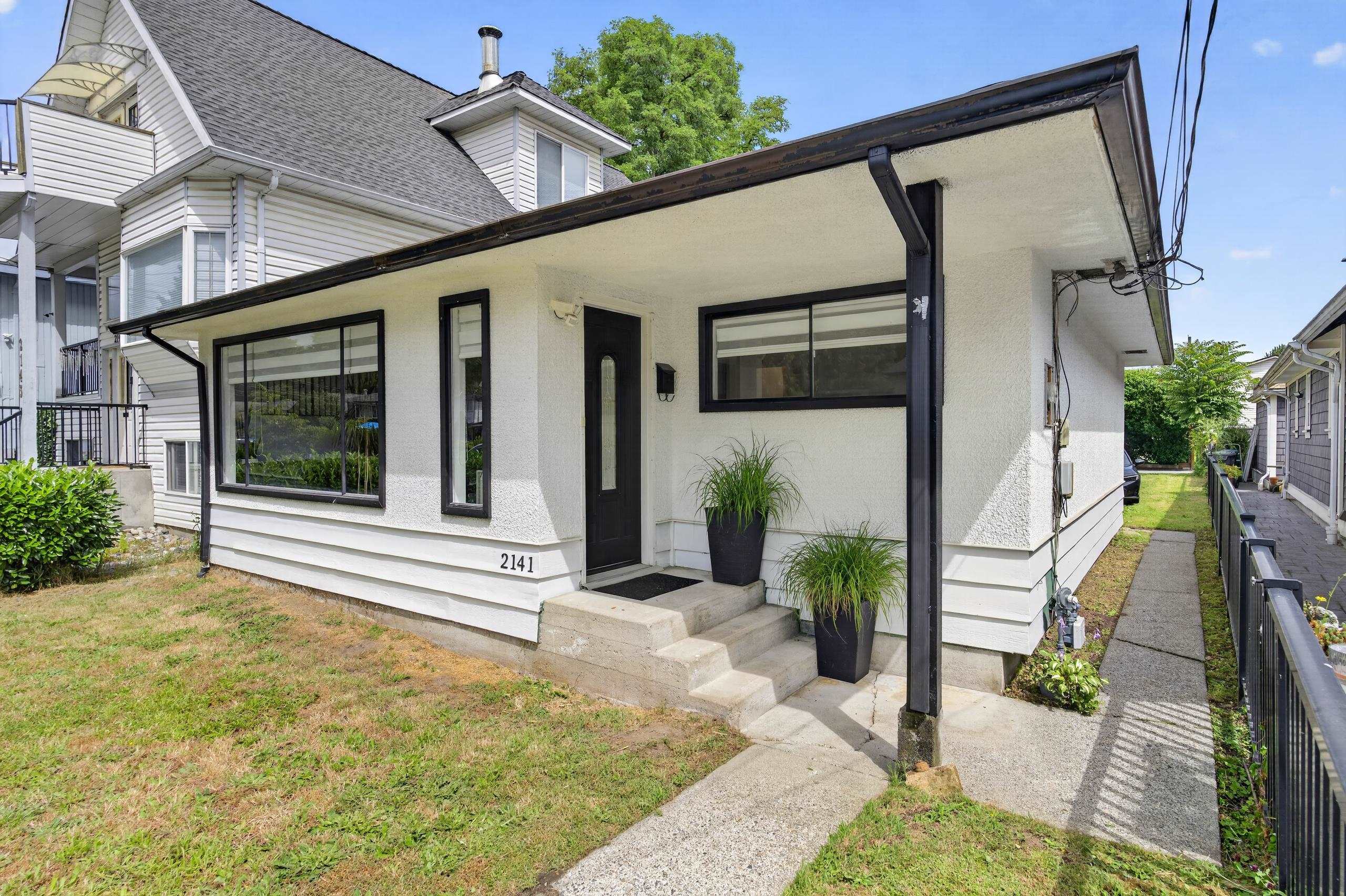 2141 FRASER AVENUE, Port Coquitlam BC V3B 1N7, R3165585, BC,