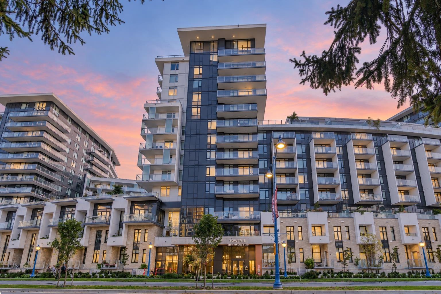 527 6300 MINORU BOULEVARD, R3165586, BC,