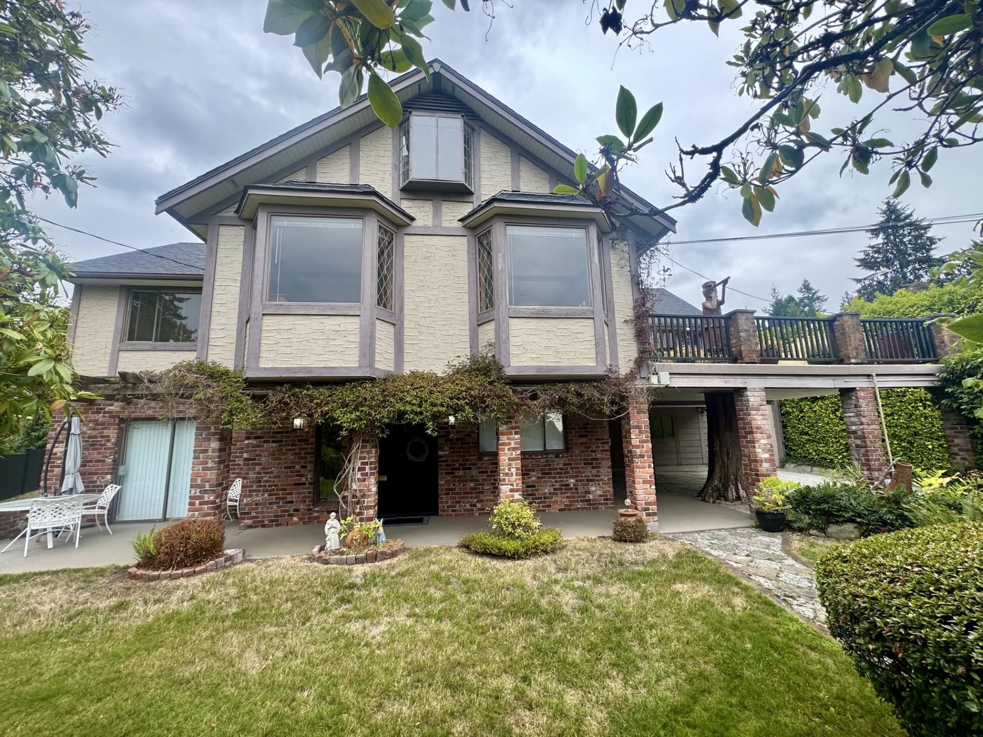 350 E WINDSOR ROAD, North Vancouver BC V7N 1K1, R3165604, BC,