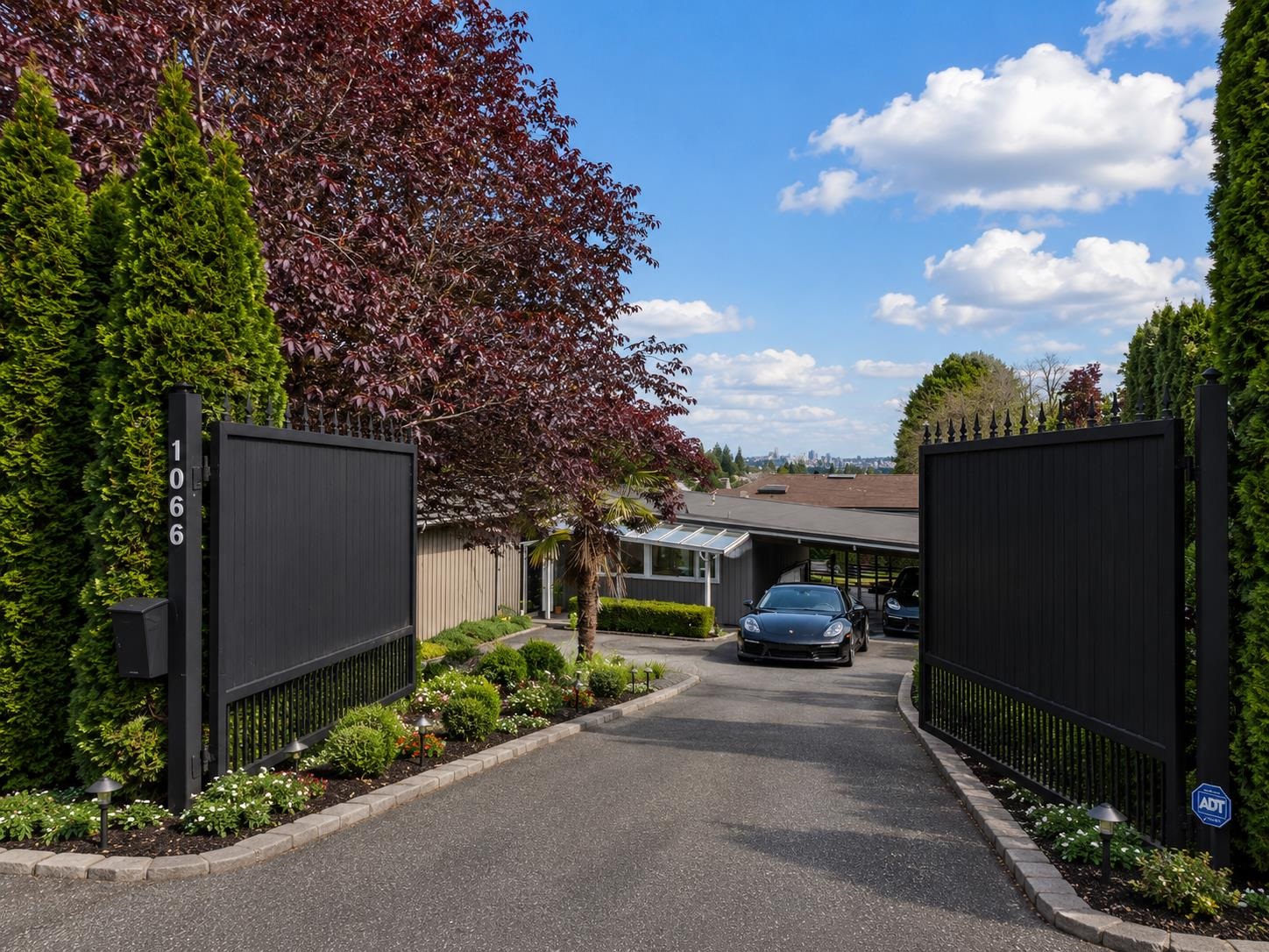 1066 PALMERSTON AVENUE, West Vancouver BC V7S 2J3, R3165654, BC,