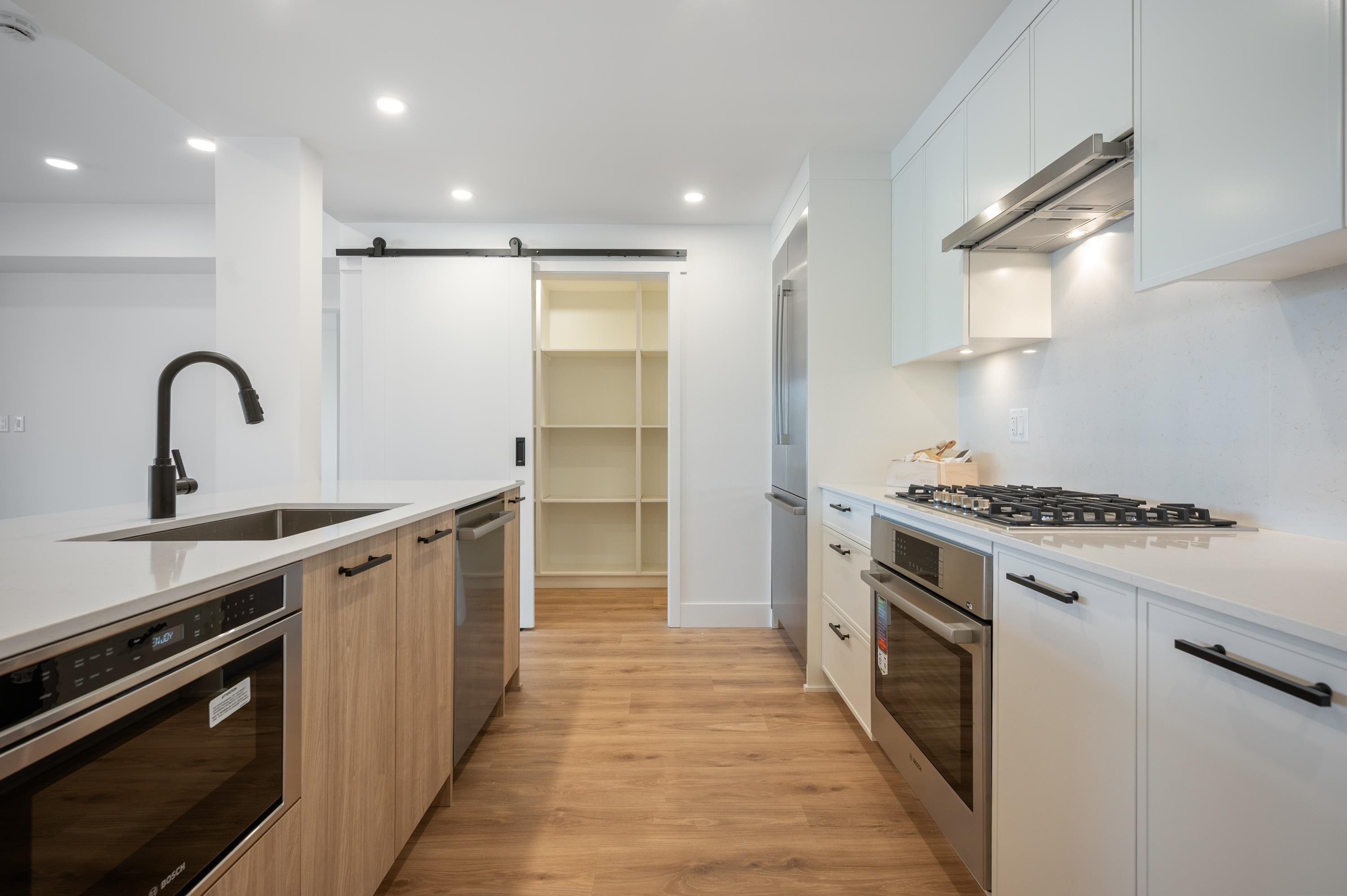 308 33160 PLAXTON CRESCENT, R3165655, BC,