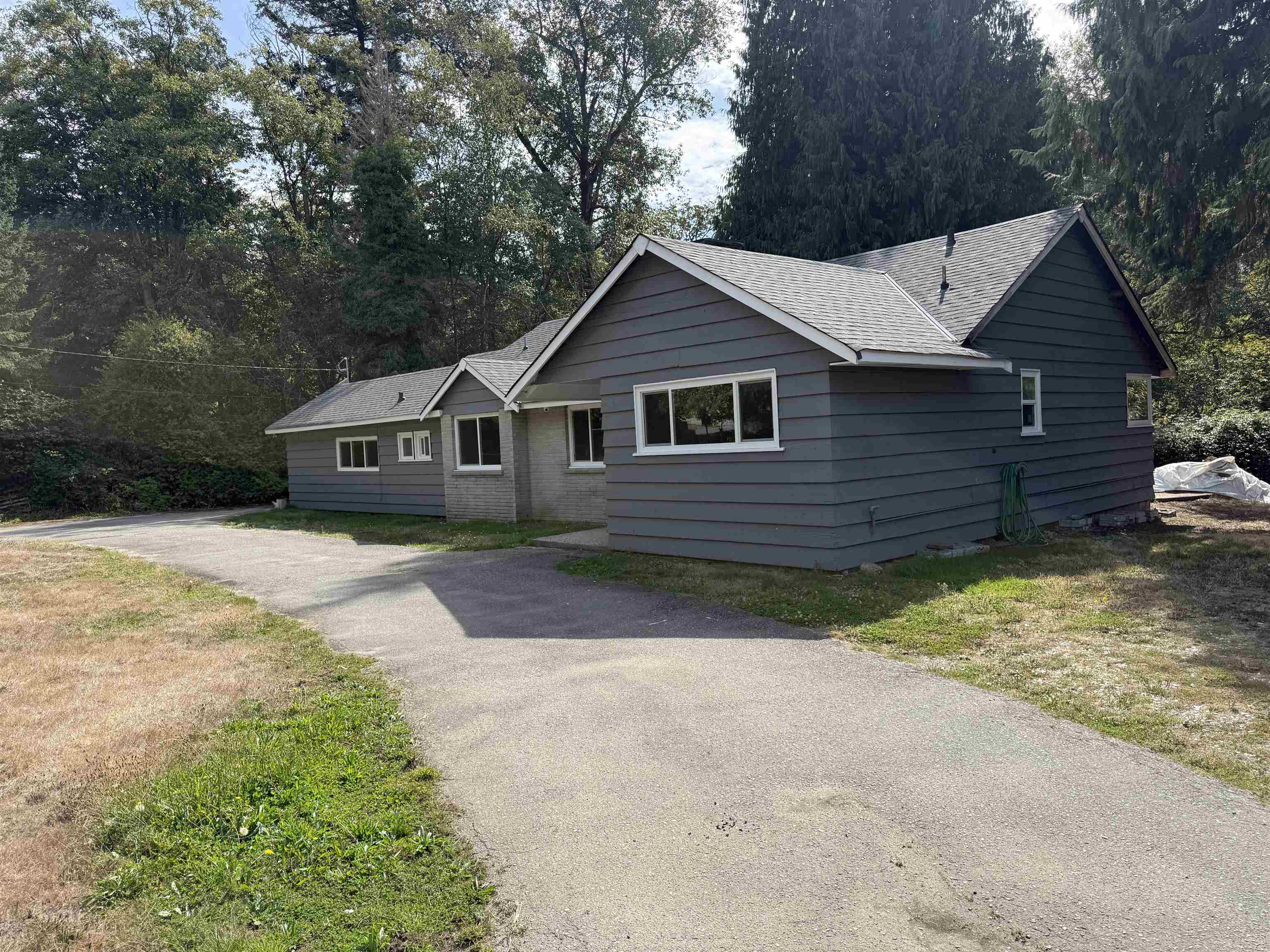 12137 NEW MCLELLAN ROAD, Surrey BC V3X 2X9, R3165676, BC,