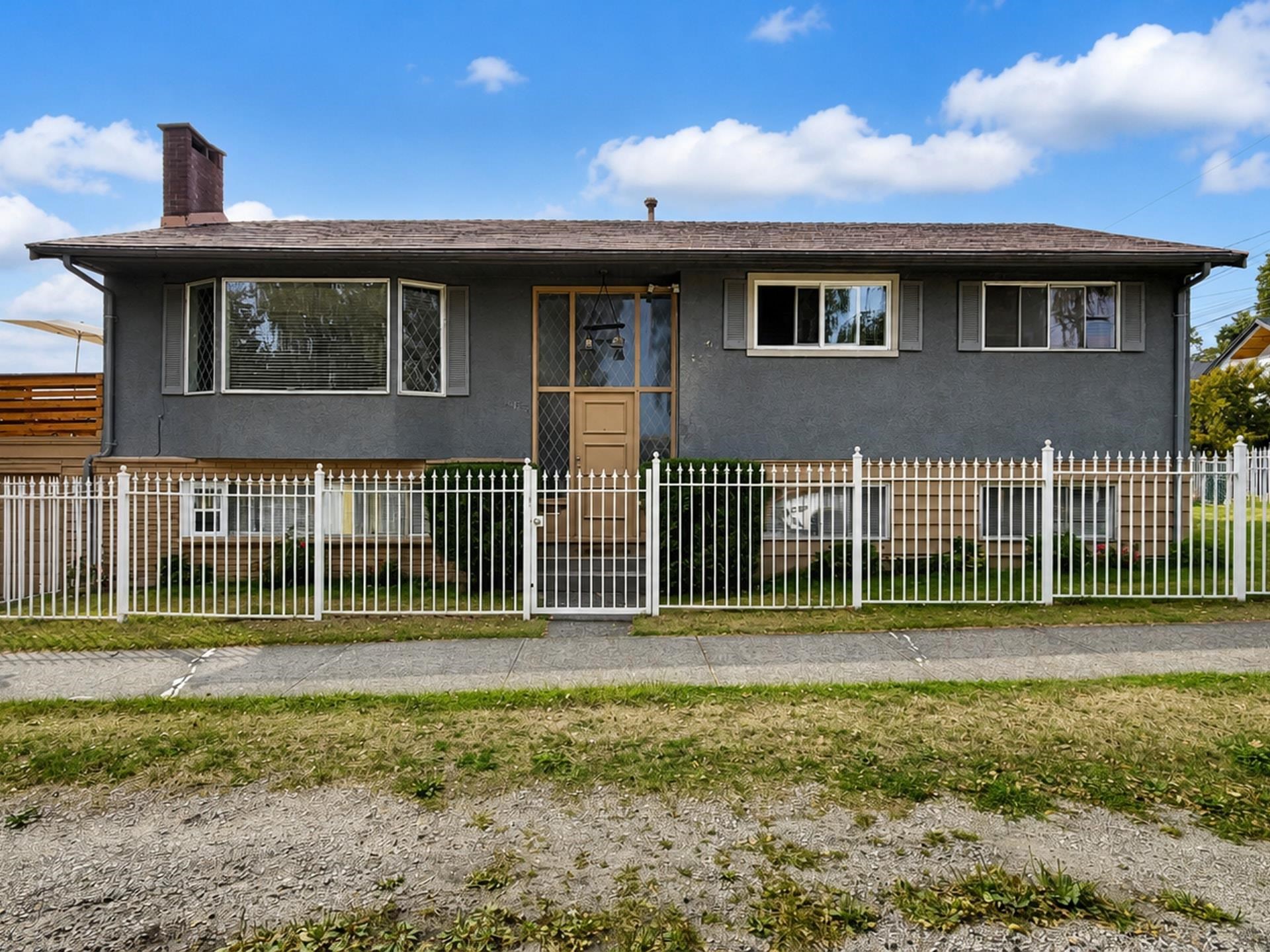6175 QUEBEC STREET, Vancouver BC V5W 2P6, R3165700, BC,