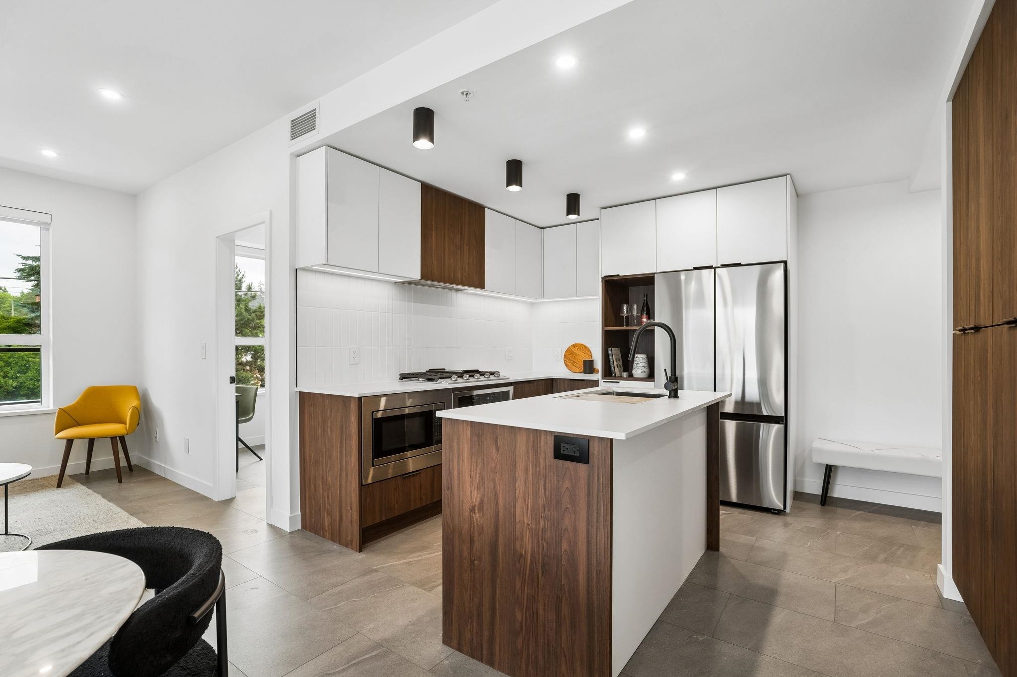 206 623 KEMSLEY AVENUE, R3165711, BC,