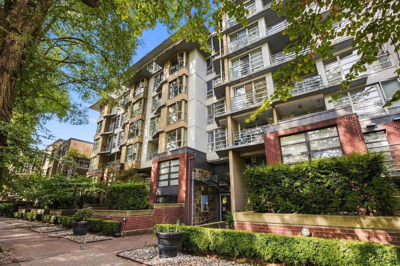403 2137 10TH AVENUE, R3165785, BC,