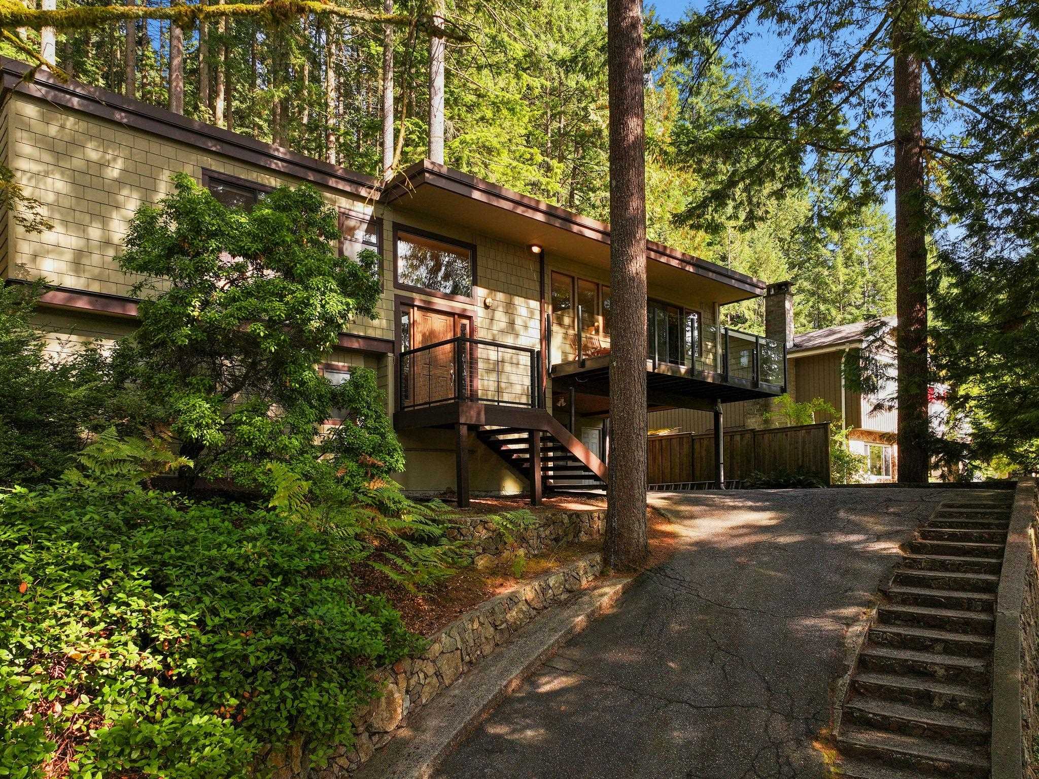 2344 HYANNIS DRIVE, North Vancouver BC V7H 2E6, R3165846, BC,
