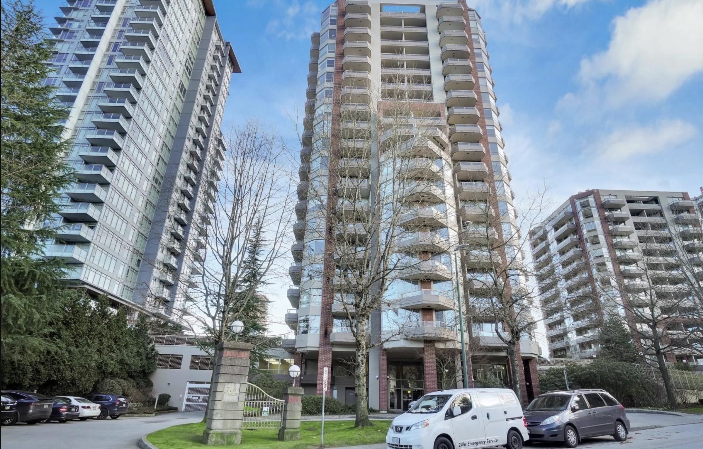 801 738 FARROW STREET, R3165898, BC,