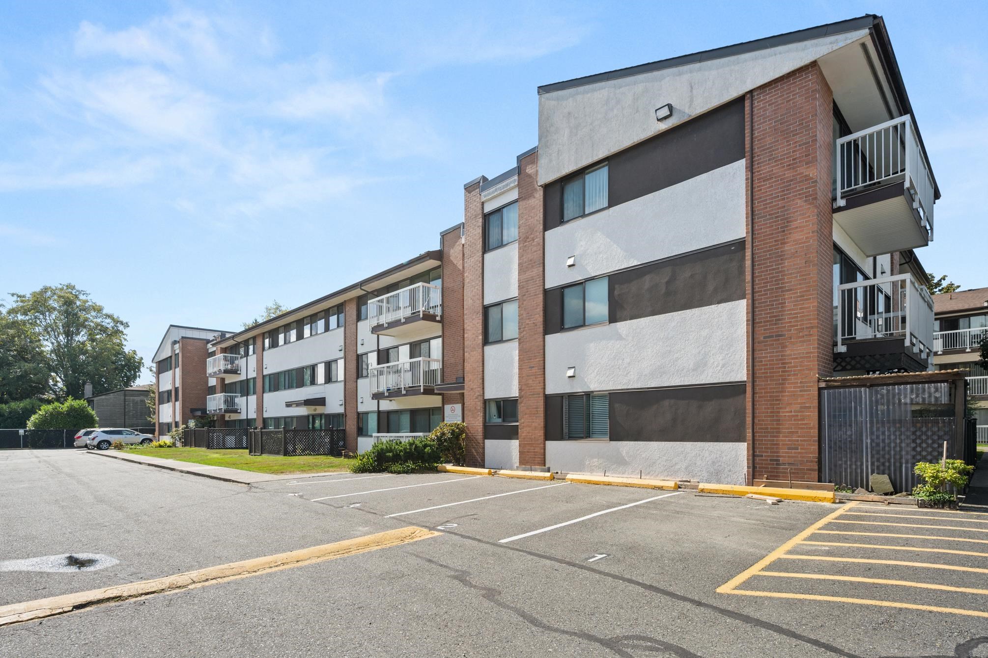 303 8080 RYAN ROAD, R3165962, BC,