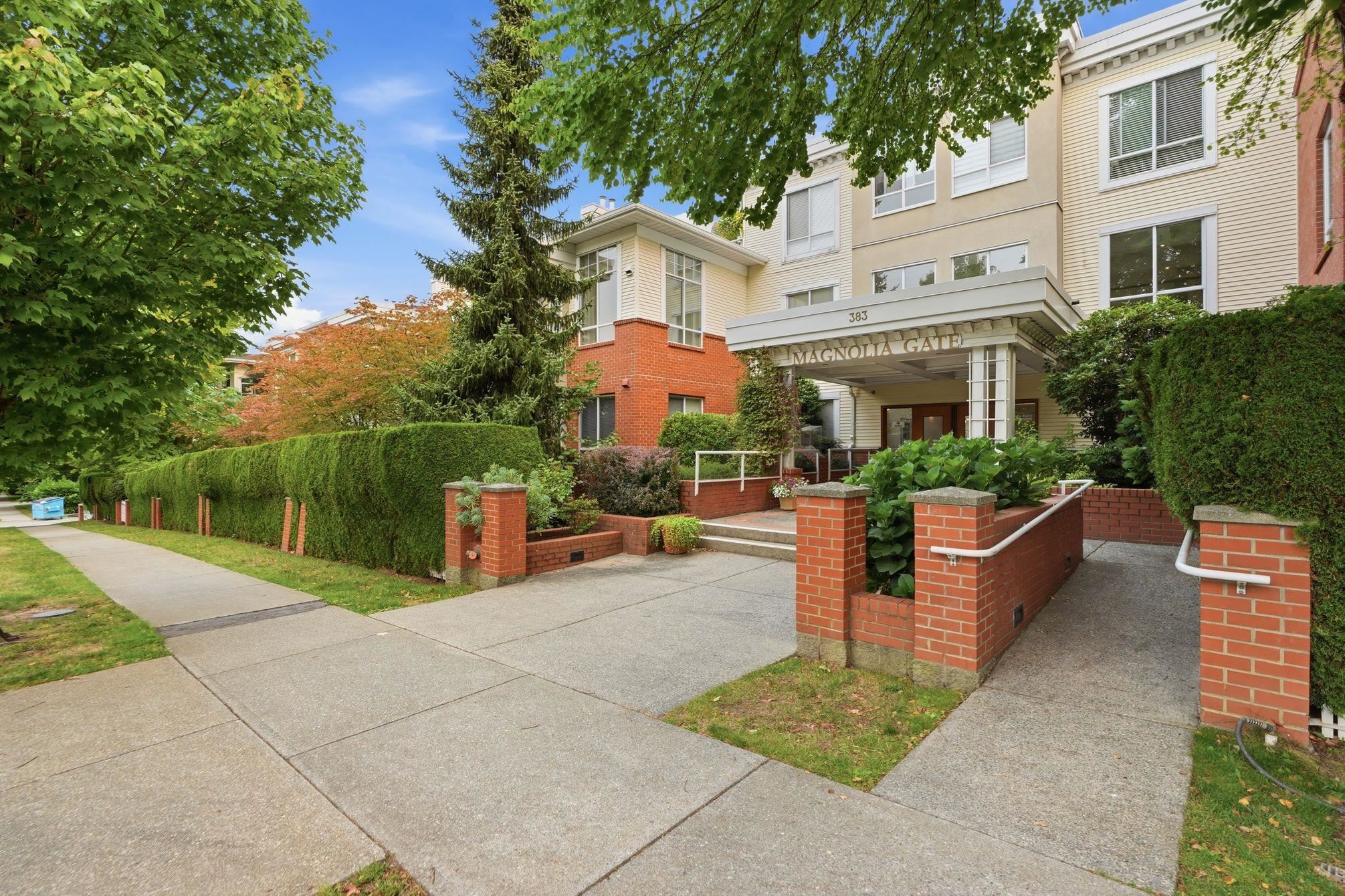 333 383 37TH AVENUE, R3165987, BC,