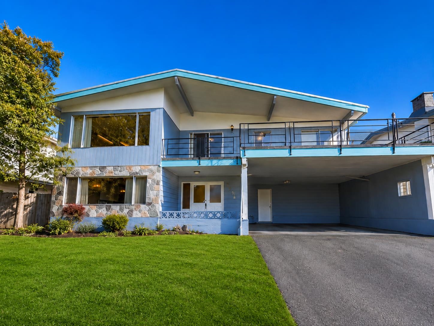 6096 SERVICE STREET, Burnaby BC V5H 1V8, R3165993, BC,