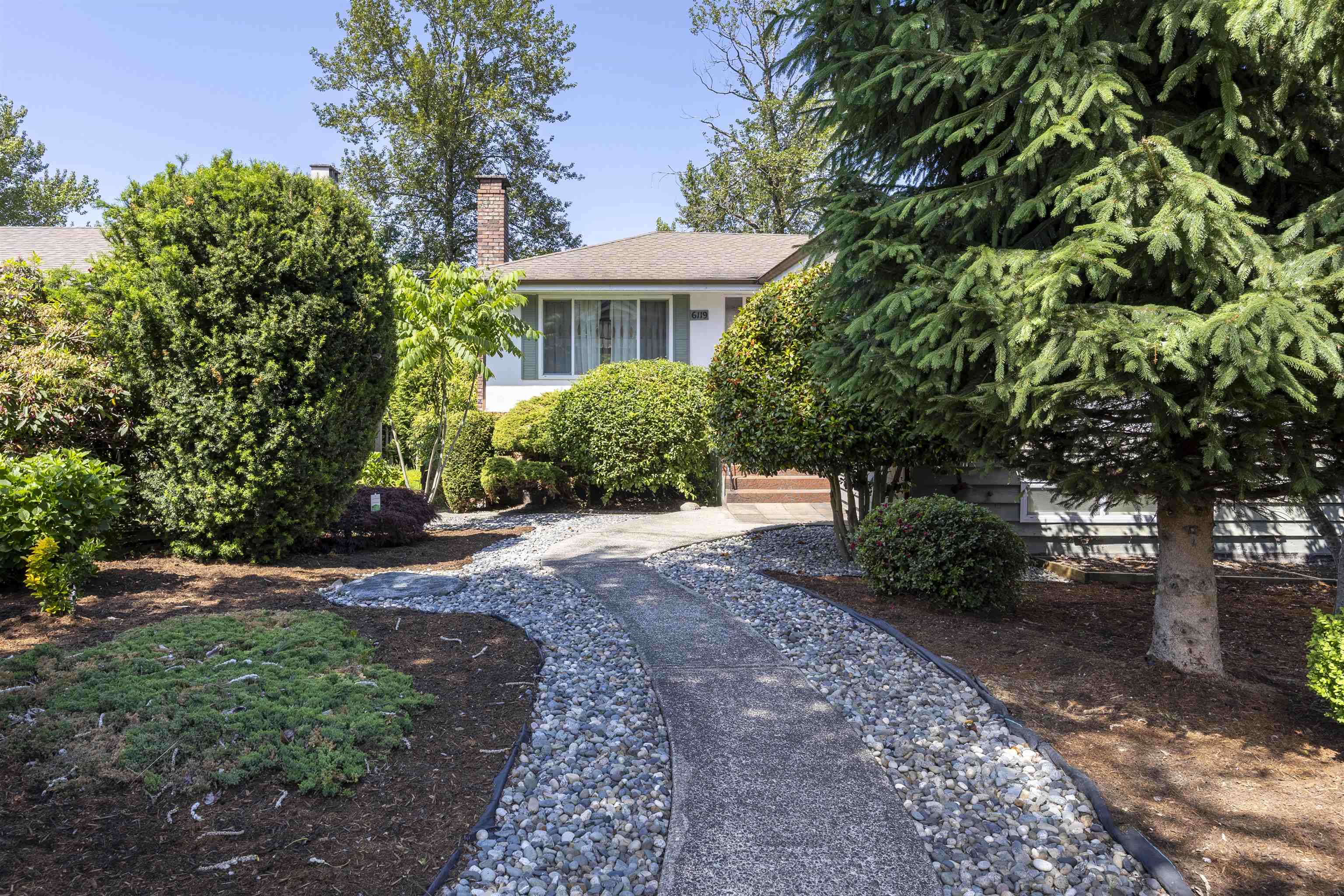 6119 SERVICE STREET, Burnaby BC V5H 1V7, R3166045, BC,