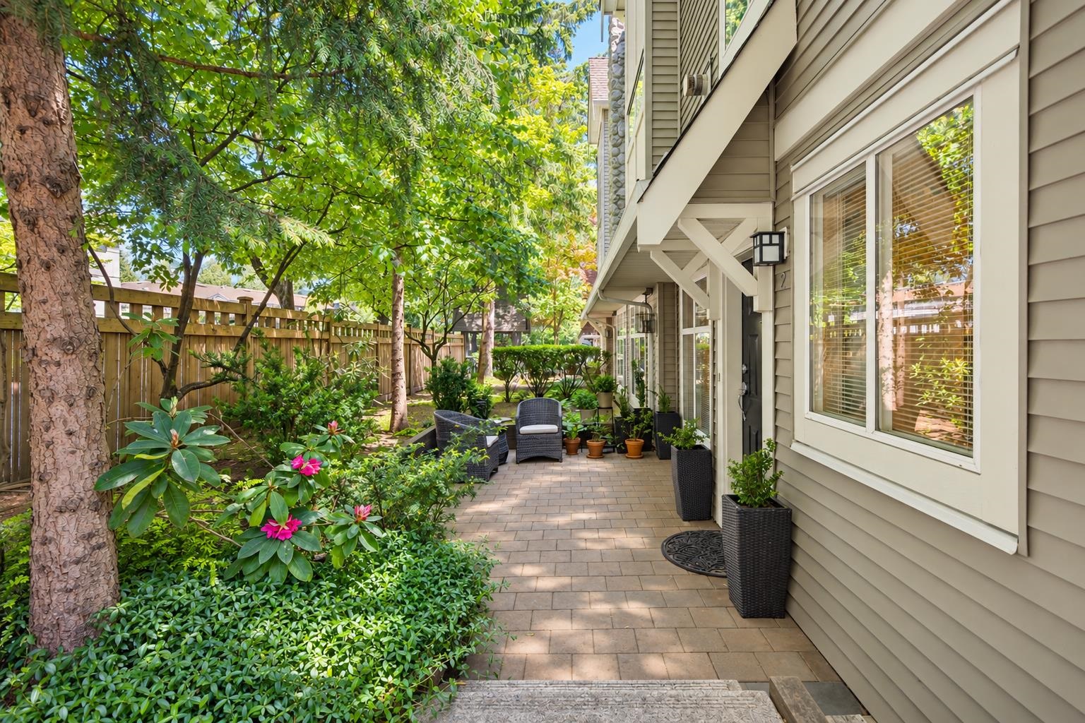 2 1071 LYNN VALLEY ROAD, R3166077, BC,