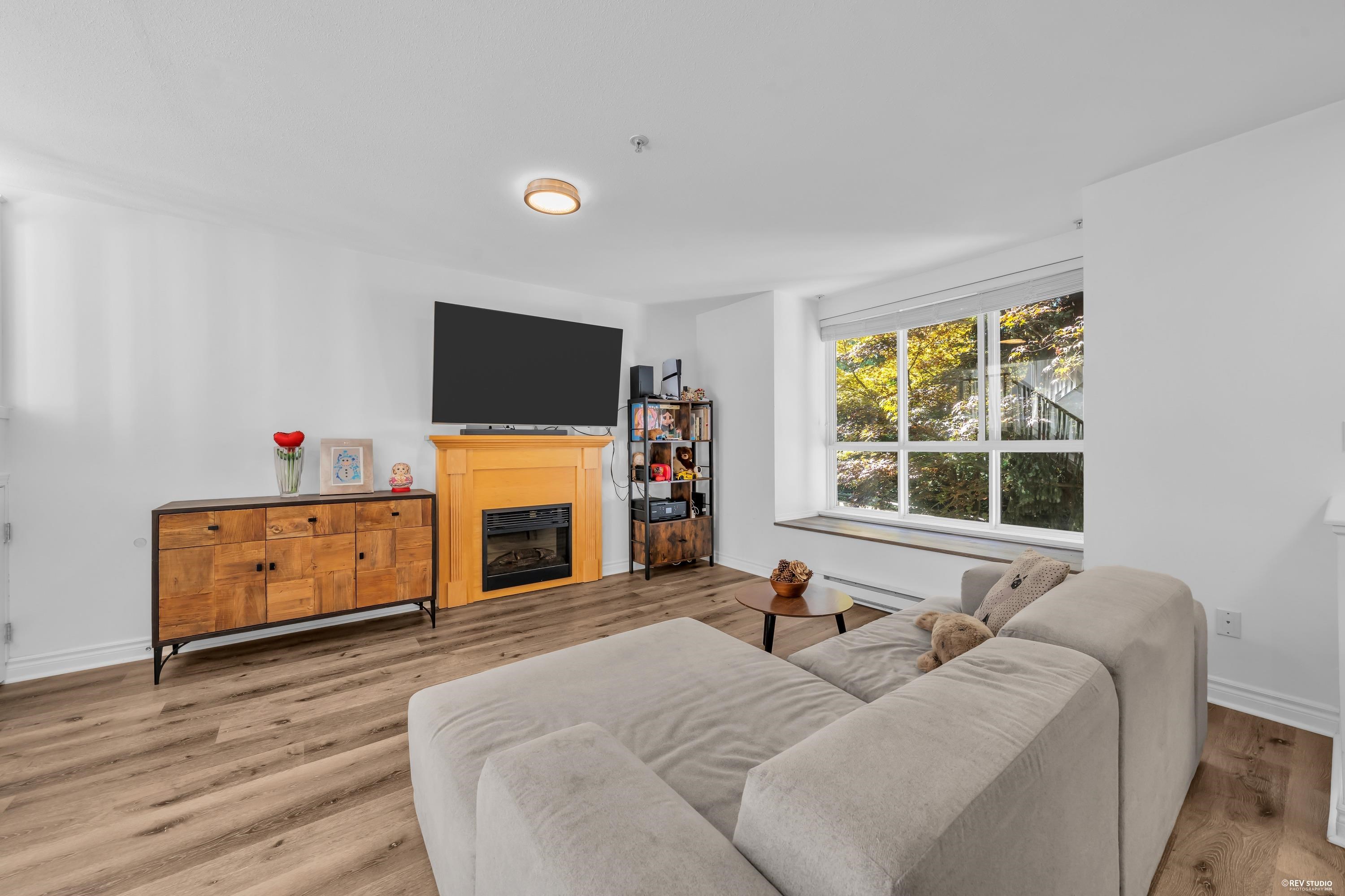 10 7128 STRIDE AVENUE, R3166121, BC,