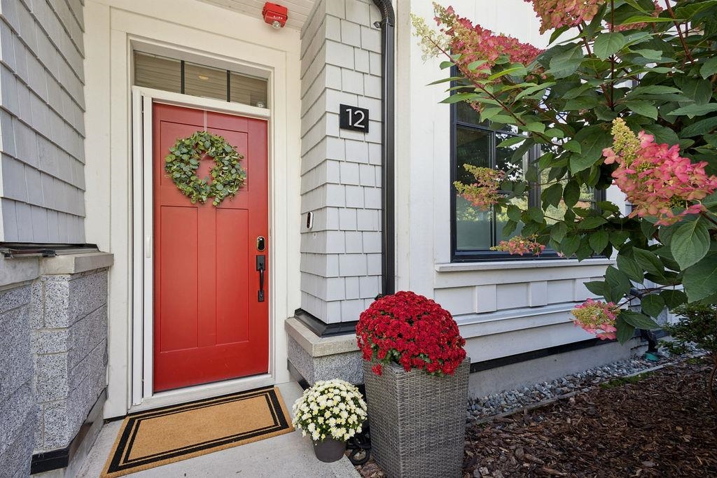 12 1133 RIDGEWOOD DRIVE, R3166127, BC,