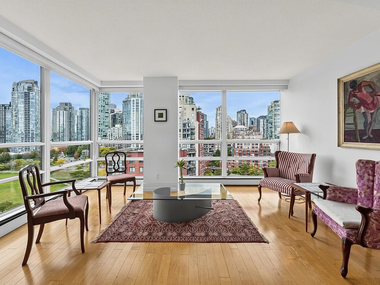 16D 139 DRAKE STREET, R3166162, BC,