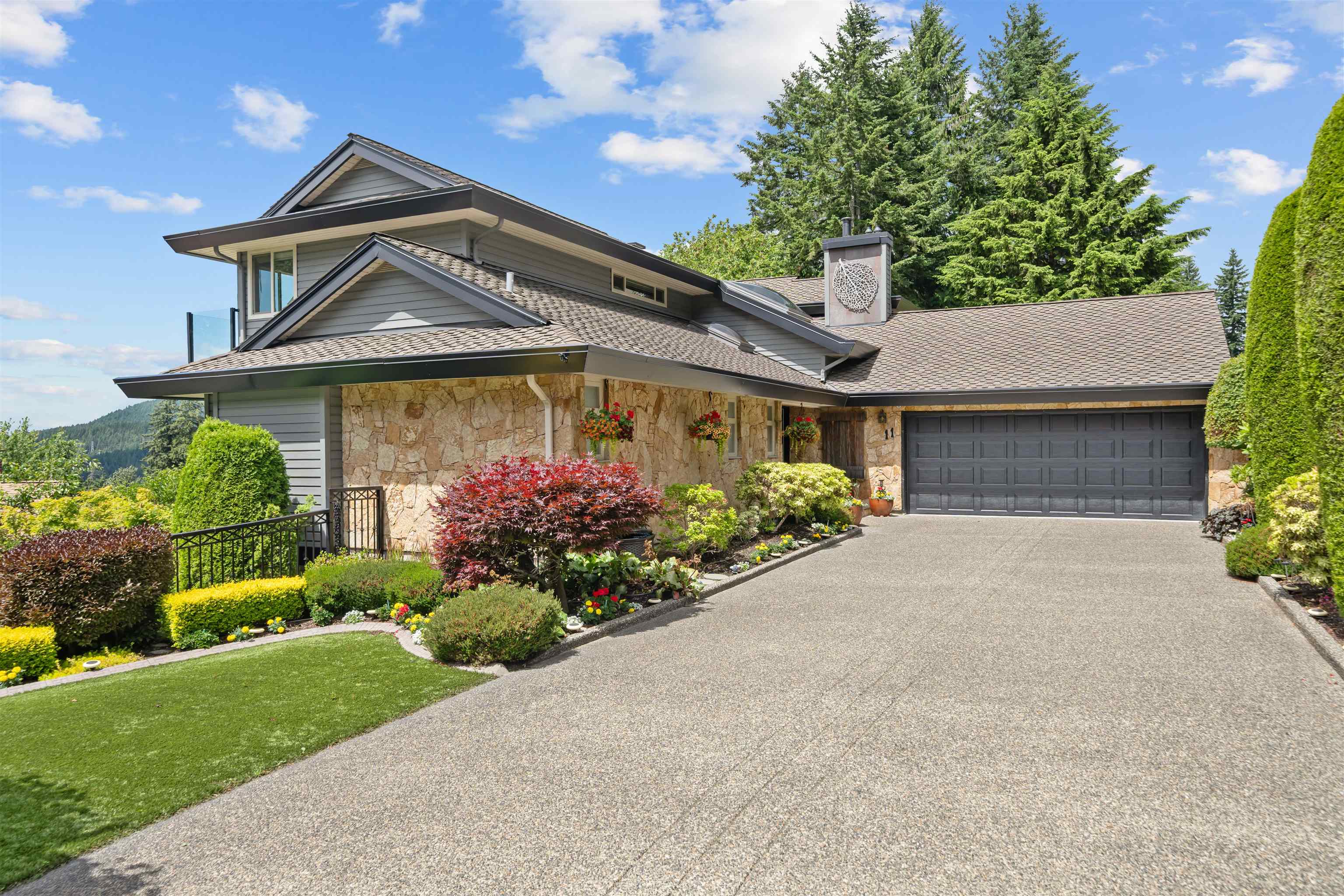 11 ELSDON BAY, Port Moody BC V3H 3Z2, R3166169, BC,