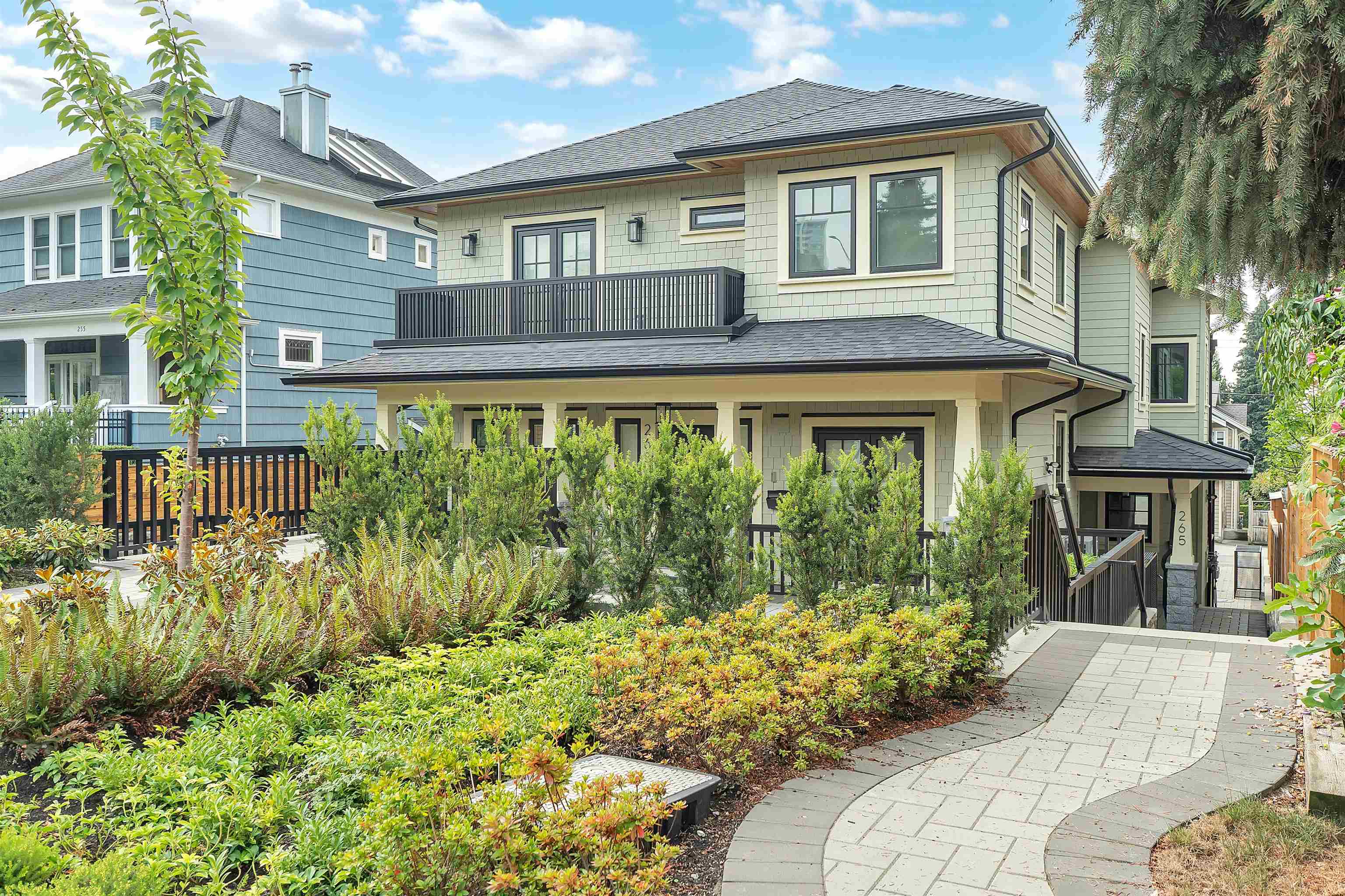 265 W 6TH STREET, North Vancouver BC V7M 1K7, R3166291, BC,