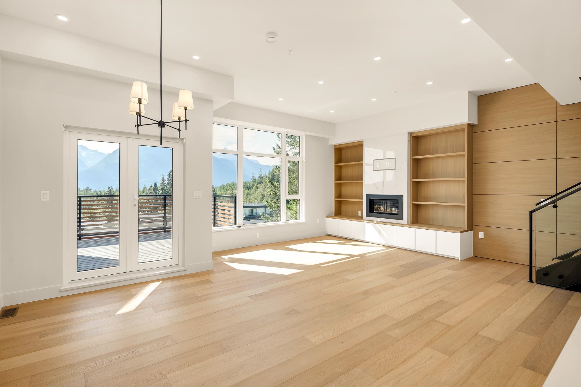 15 3407 MAMQUAM ROAD, R3166335, BC,