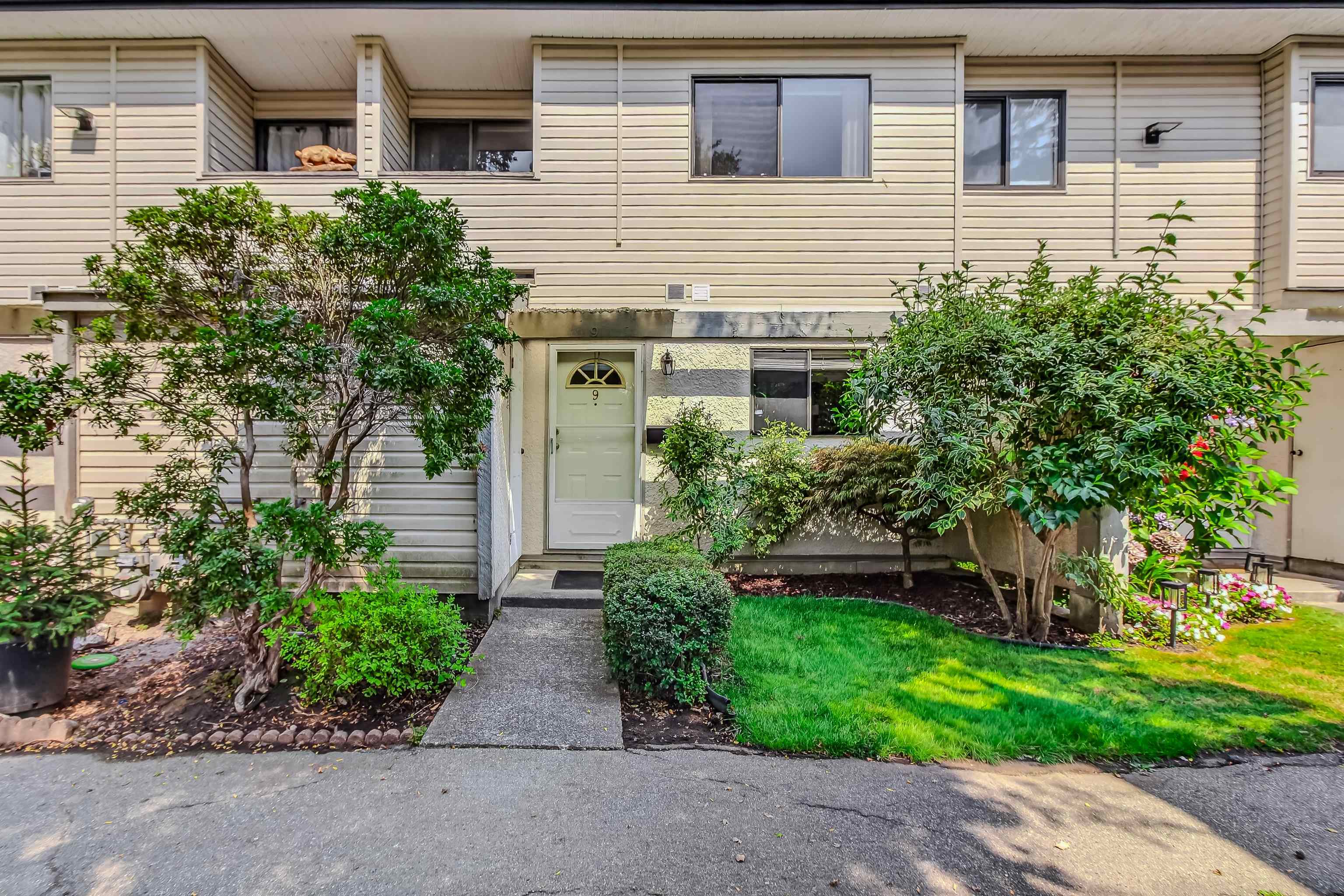 9 20390 53 AVENUE, R3166585, BC,